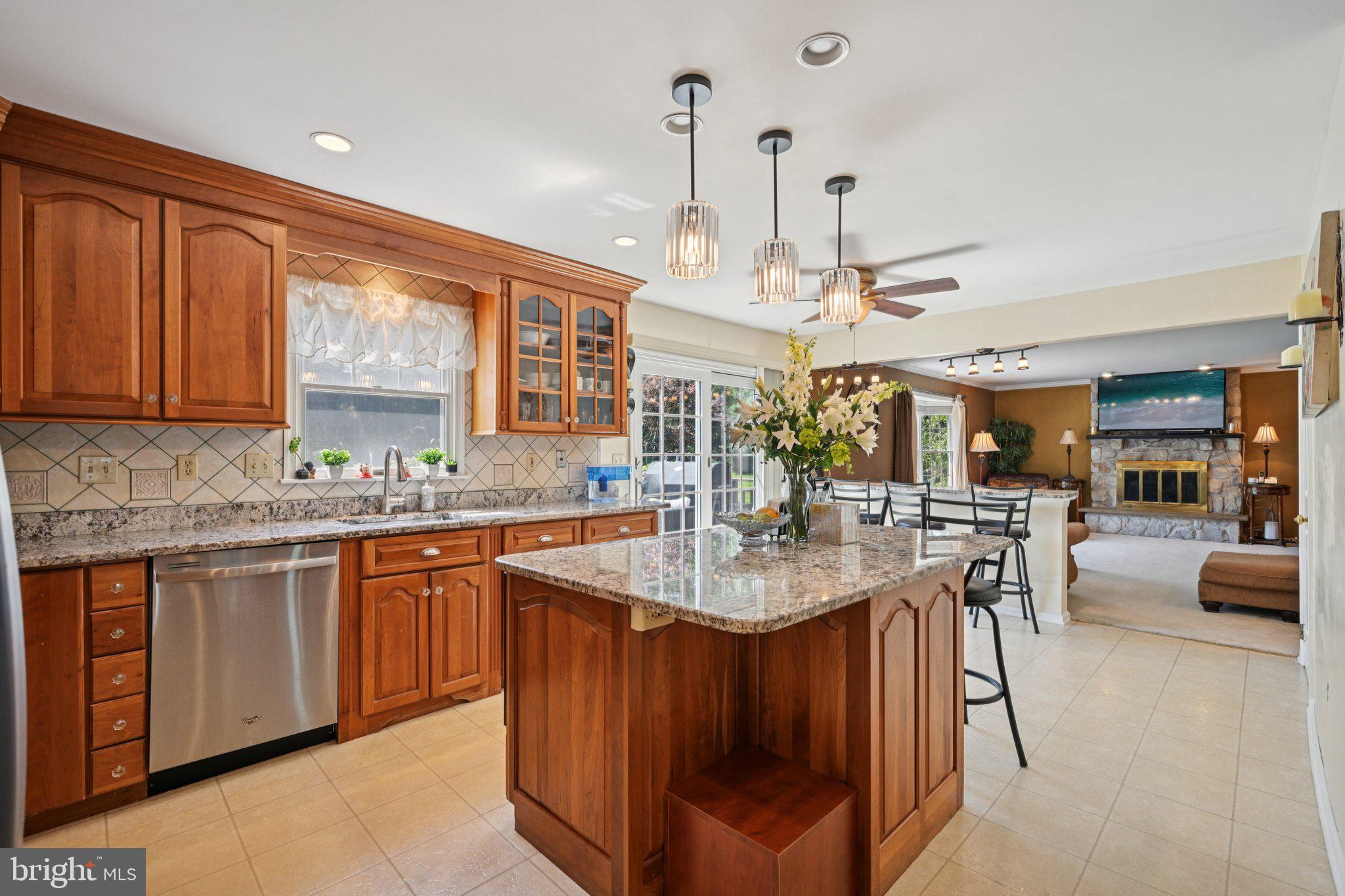 1449 WINDROW LANE