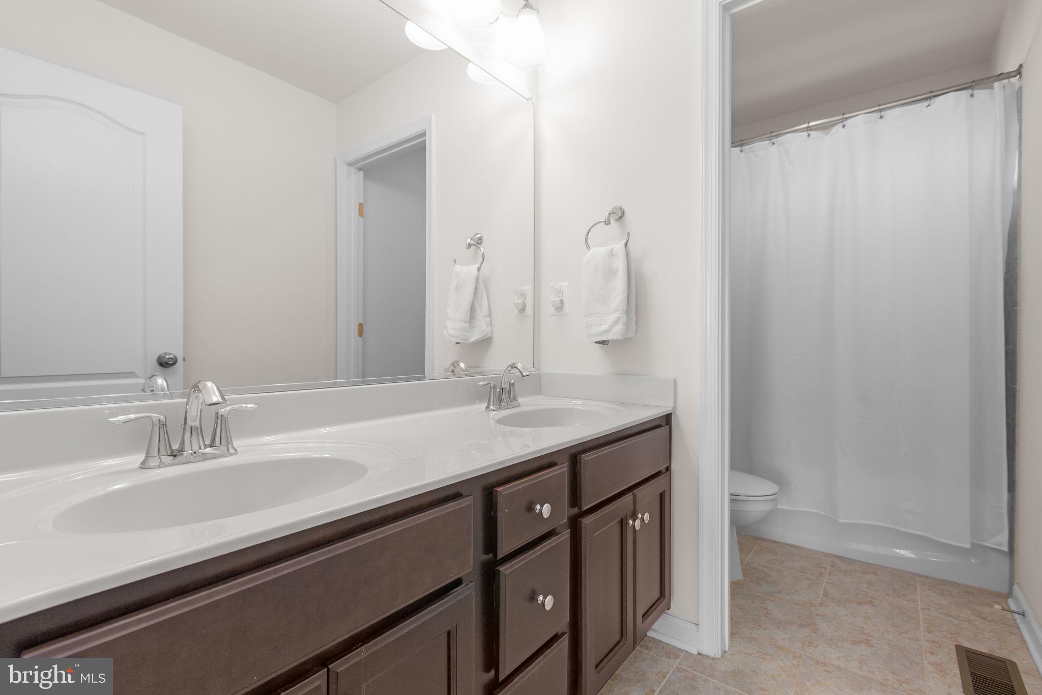 HARTWOOD LANDING - Residential