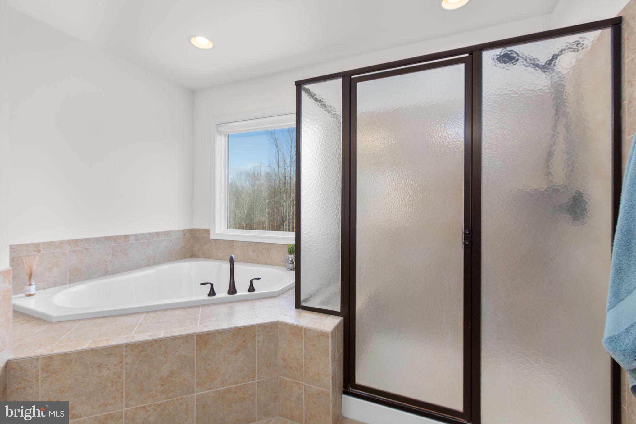 HARTWOOD LANDING - Residential