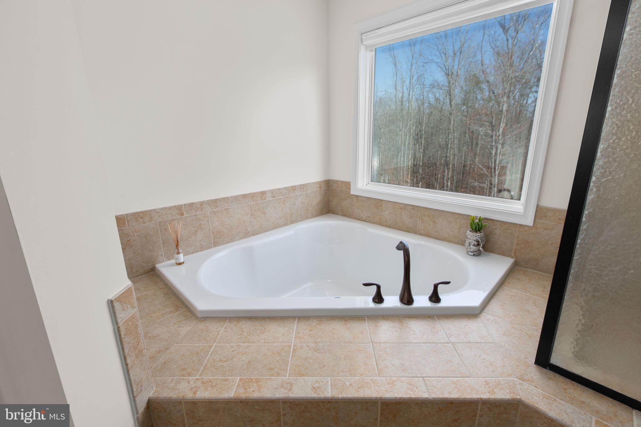 HARTWOOD LANDING - Residential