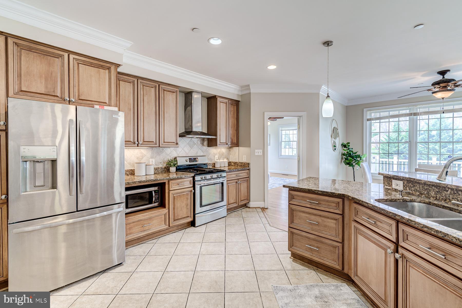 BEALLS MANOR - Residential