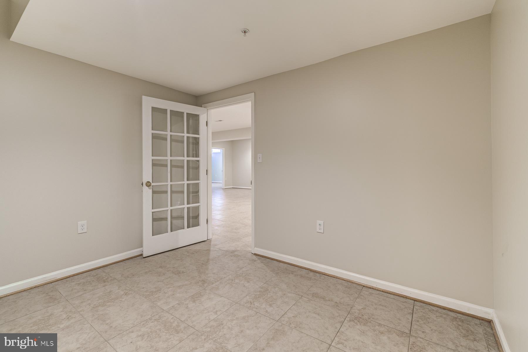 BEALLS MANOR - Residential