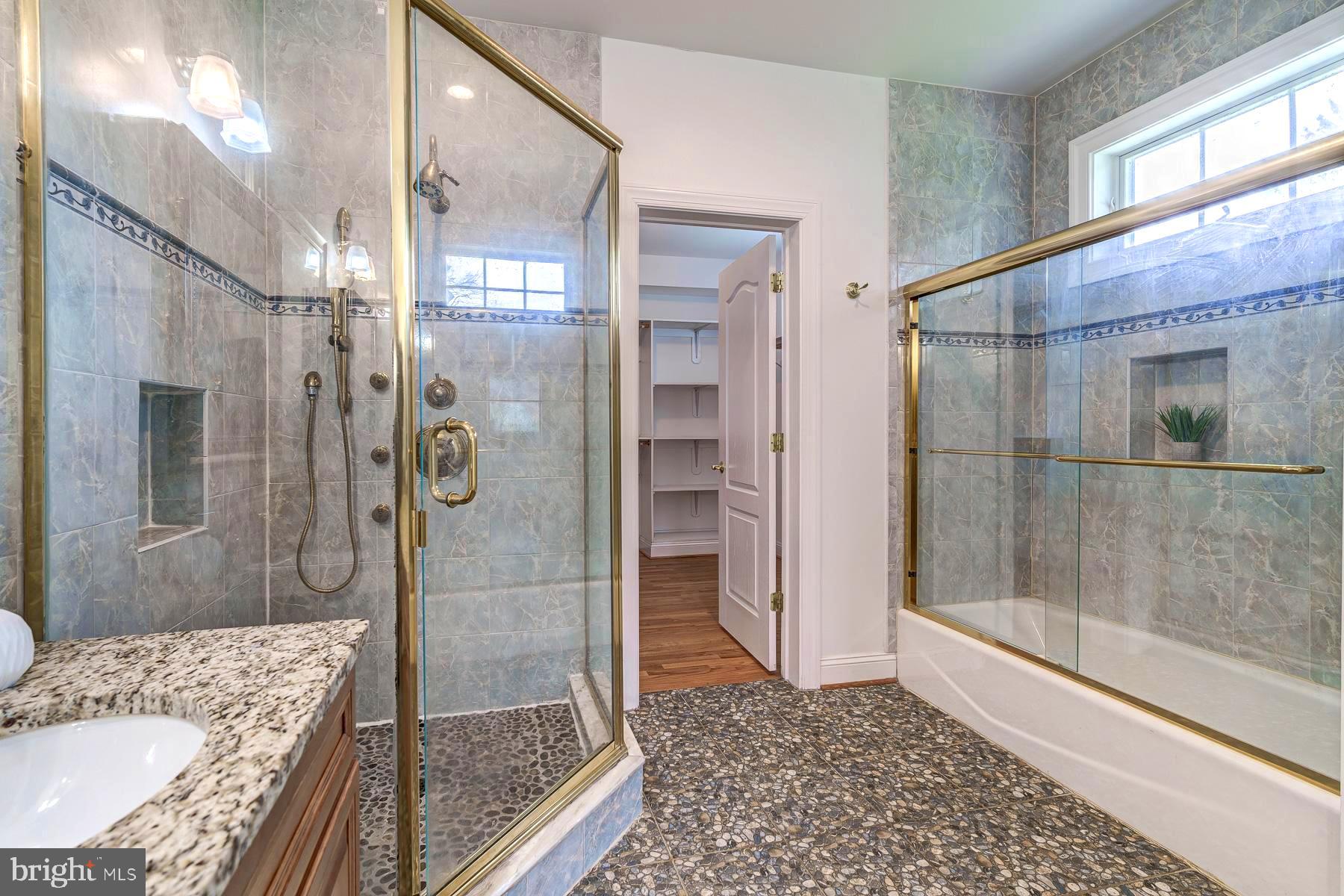 BEALLS MANOR - Residential