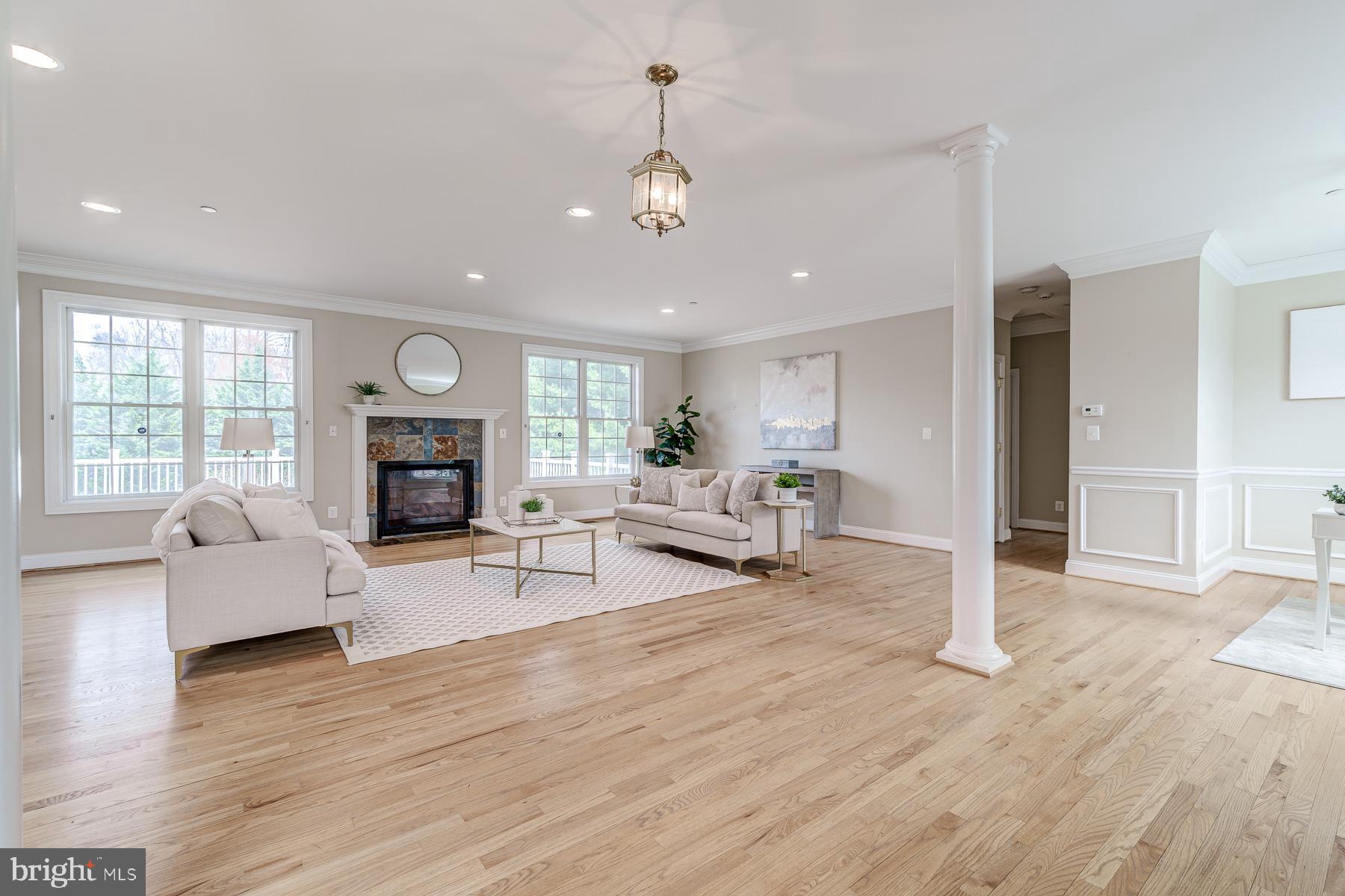 BEALLS MANOR - Residential