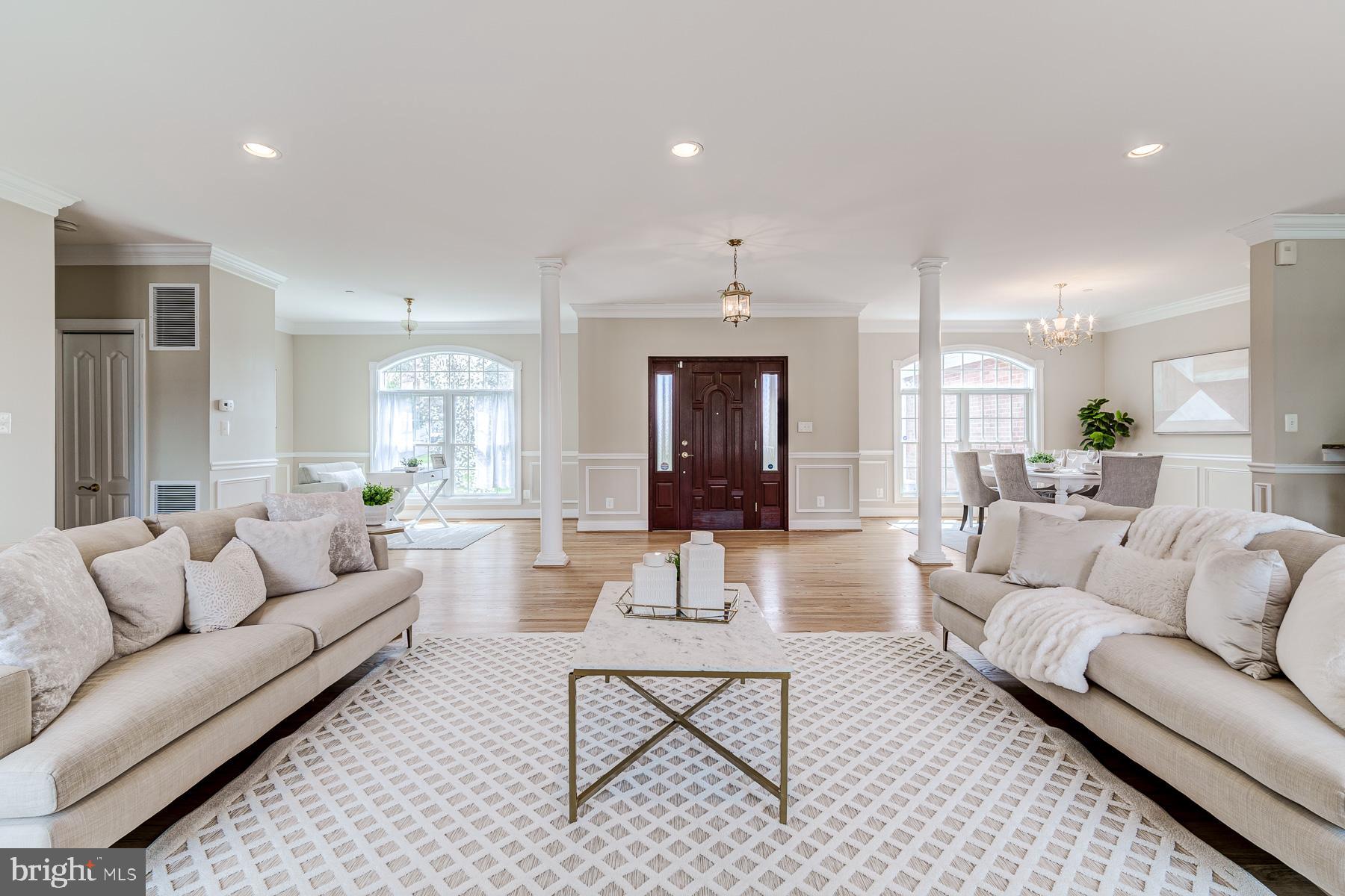 BEALLS MANOR - Residential