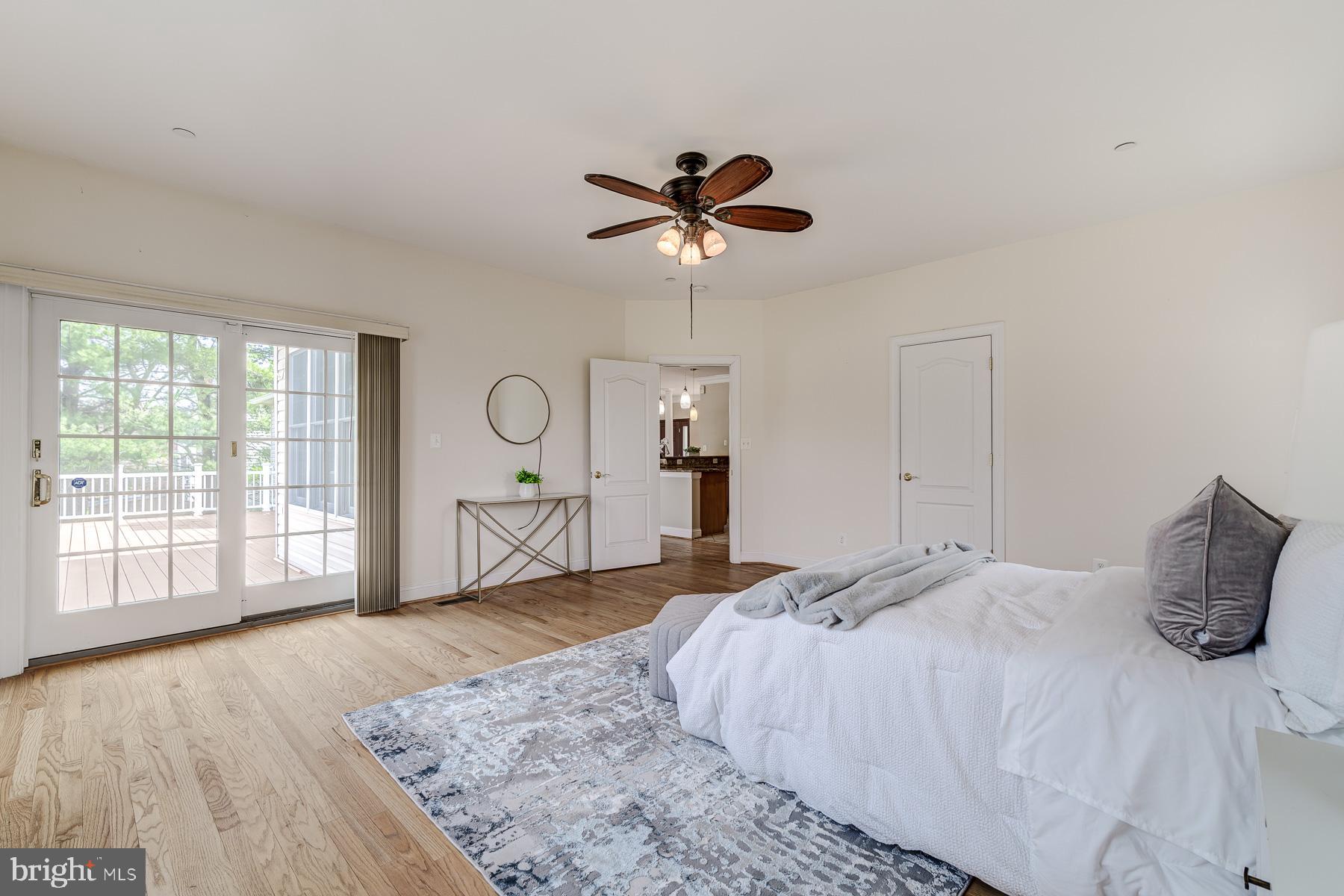 BEALLS MANOR - Residential