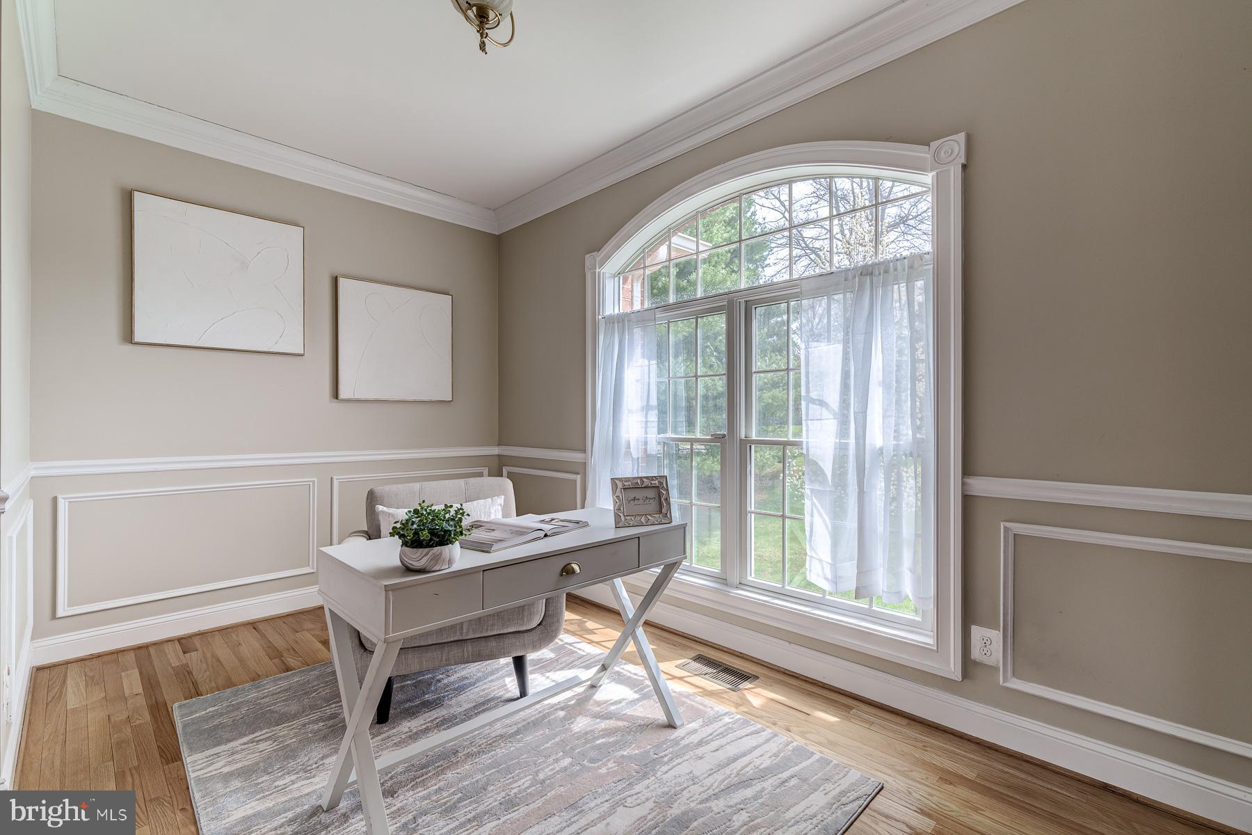 BEALLS MANOR - Residential