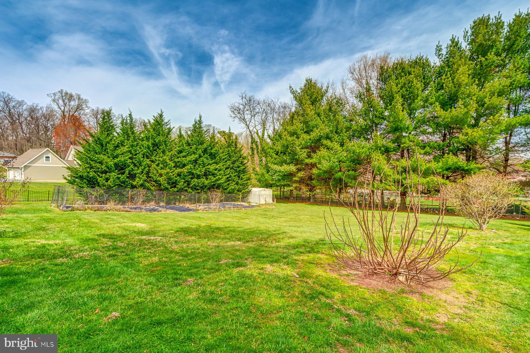 BEALLS MANOR - Residential