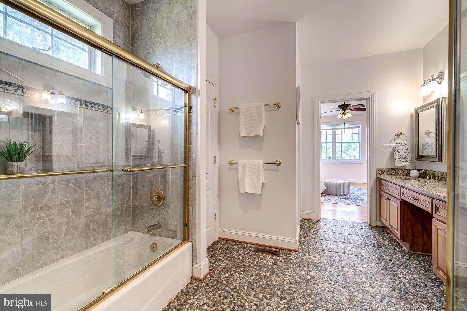 BEALLS MANOR - Residential