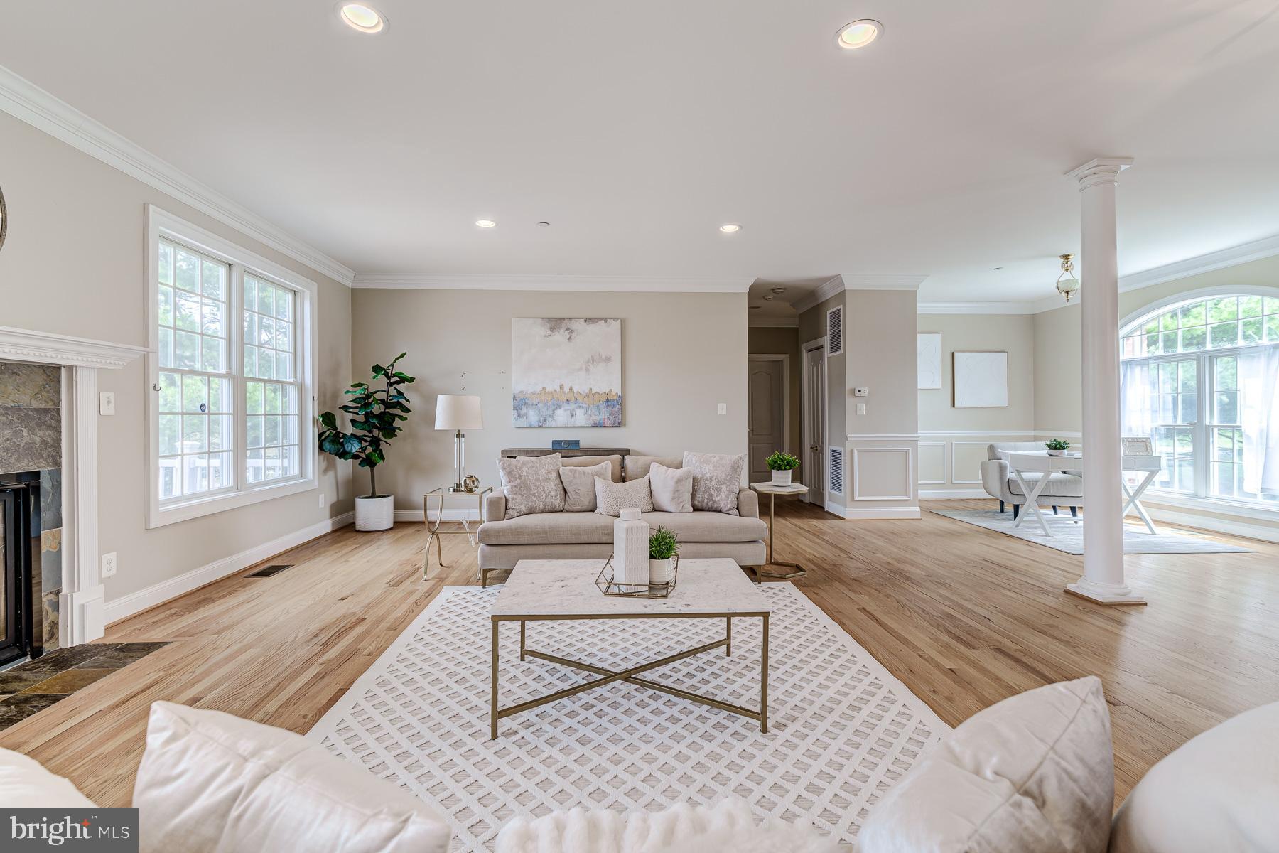 BEALLS MANOR - Residential