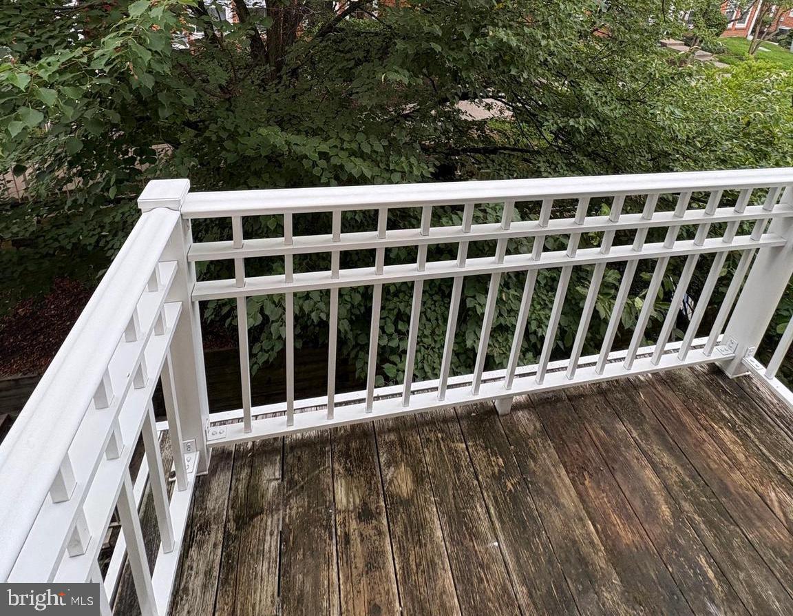 ELKRIDGE TOWN CENTER - Residential