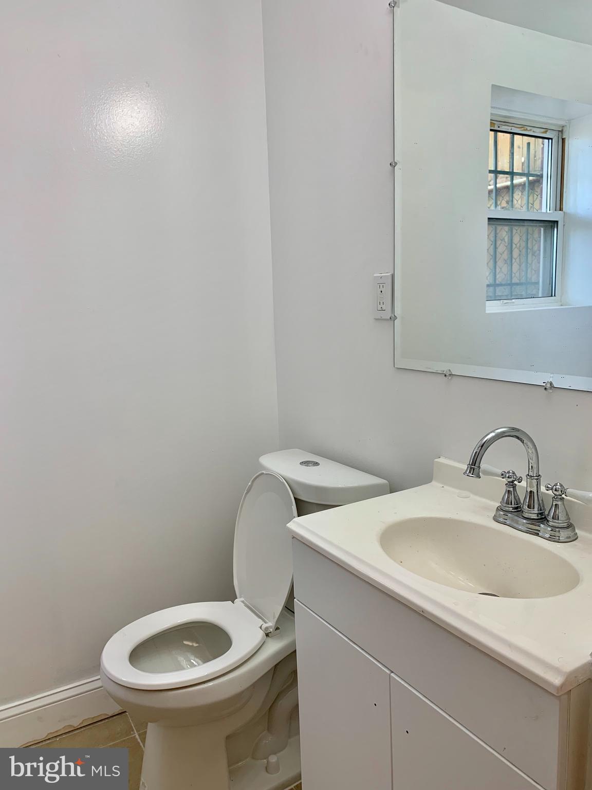 BELAIR-EDISON - Residential Lease