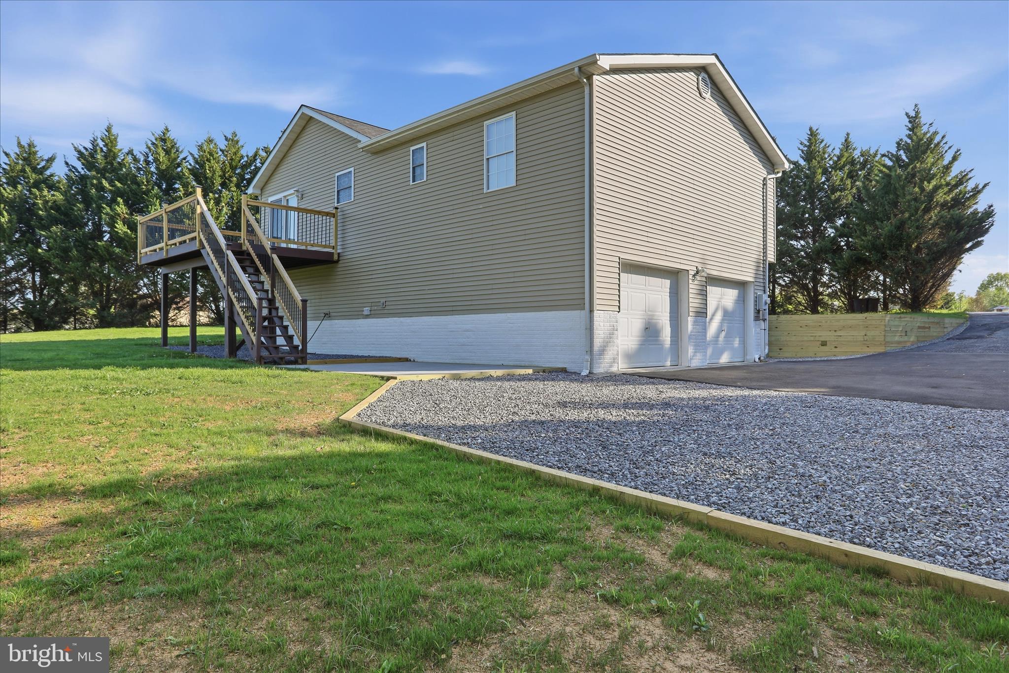 RED HAWK - Residential