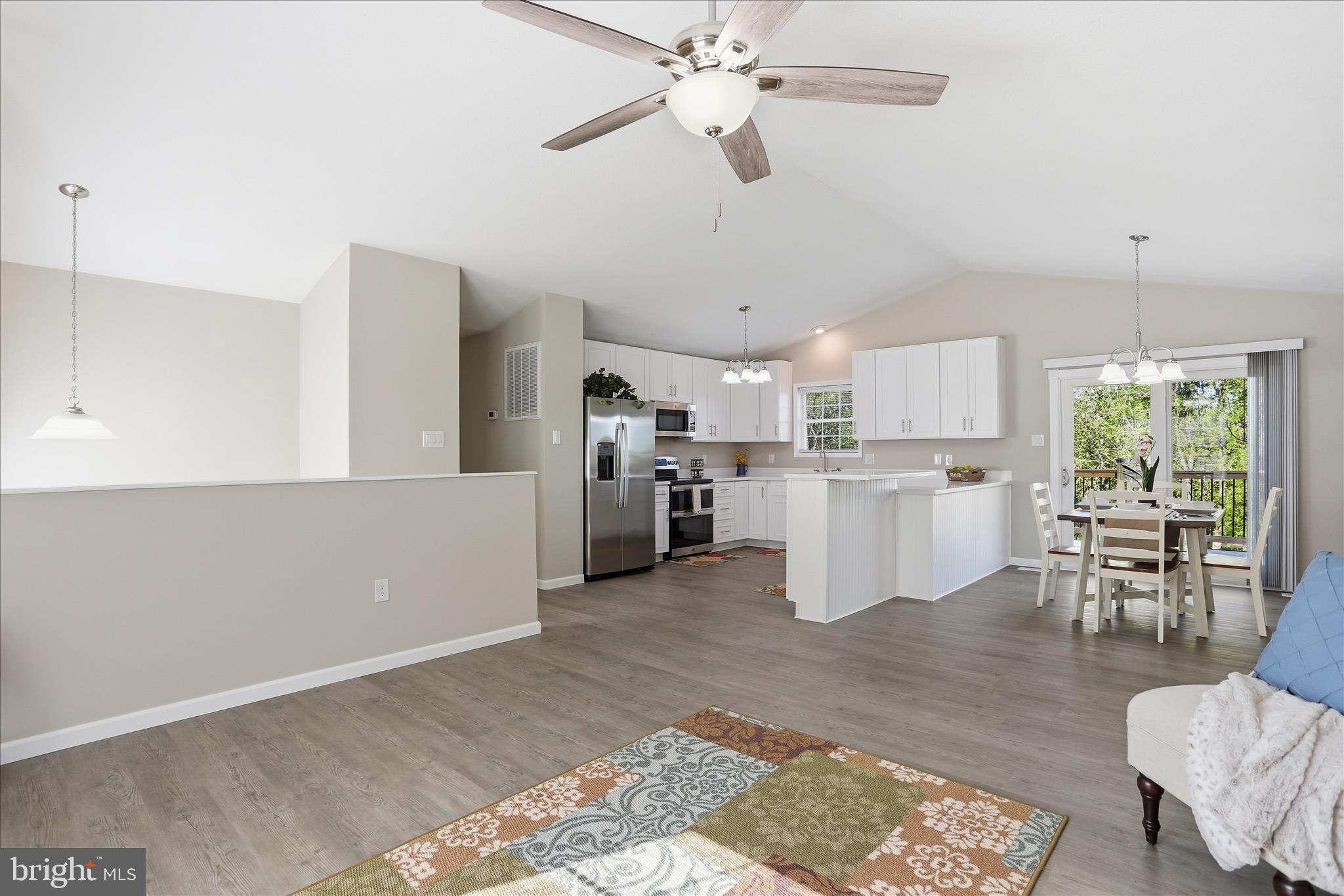 RED HAWK - Residential