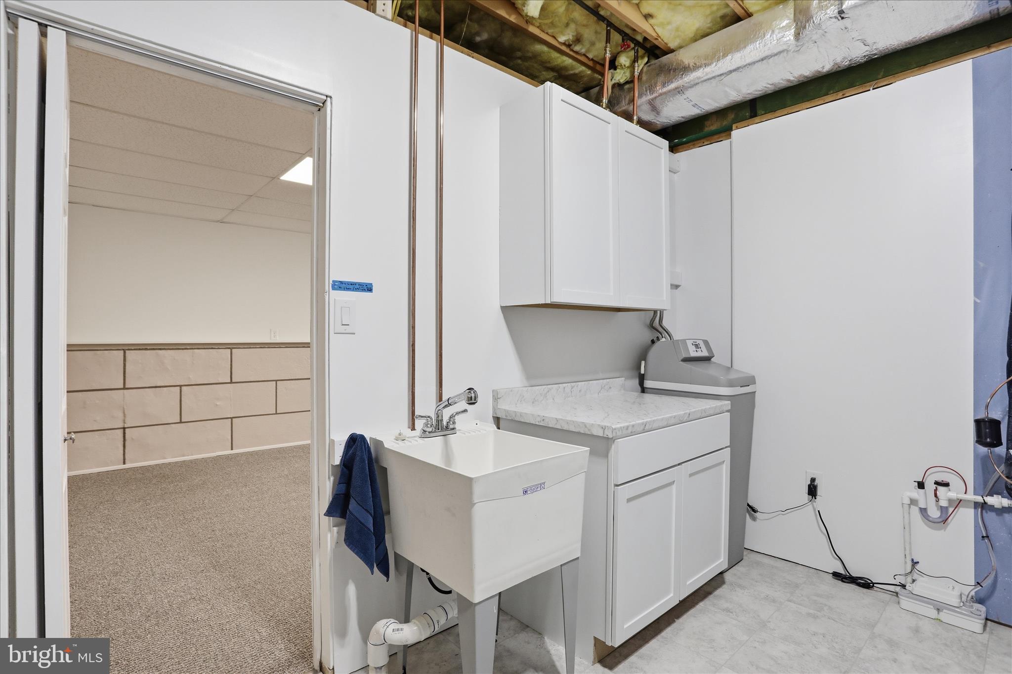 RED HAWK - Residential