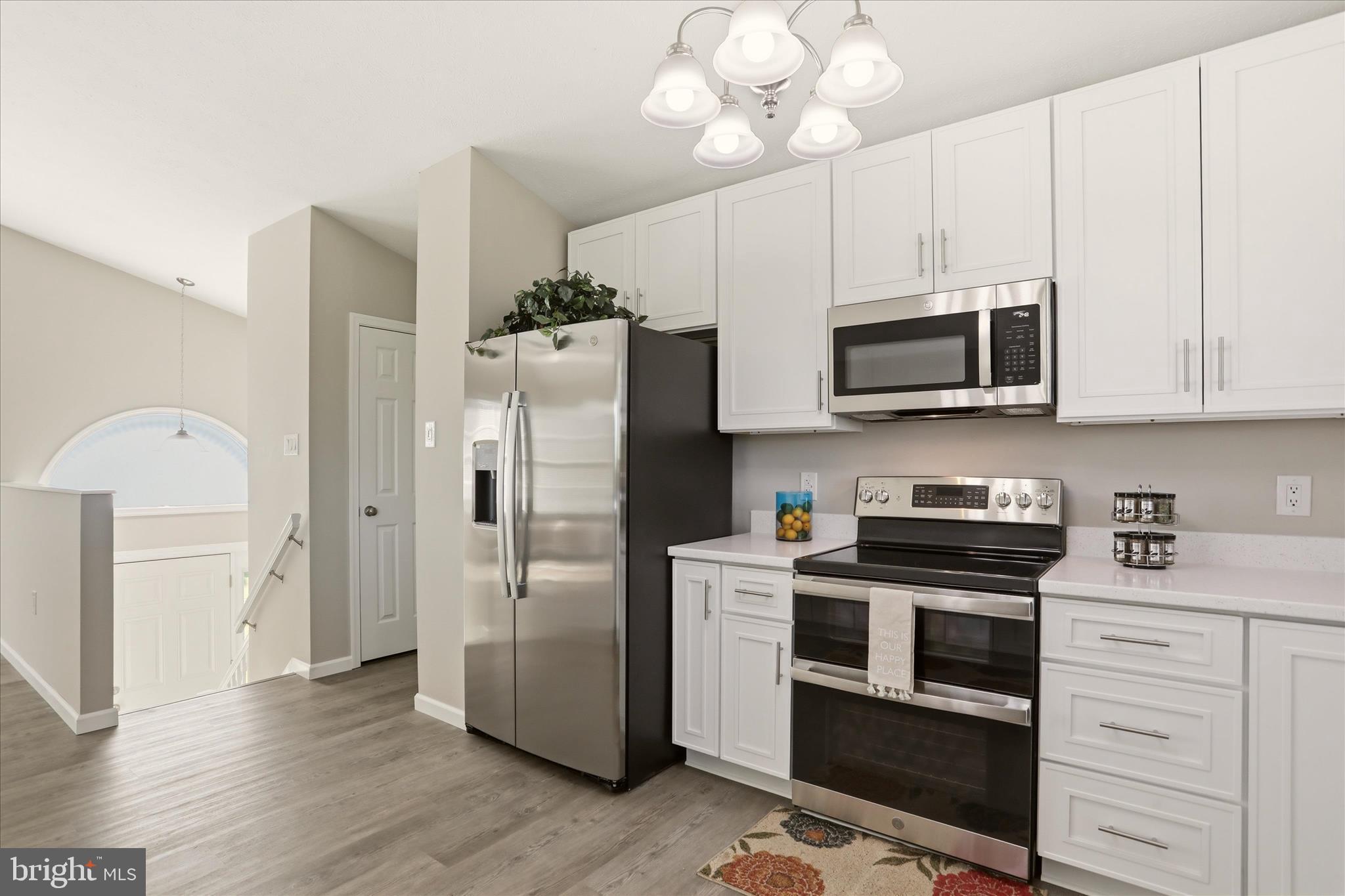 RED HAWK - Residential