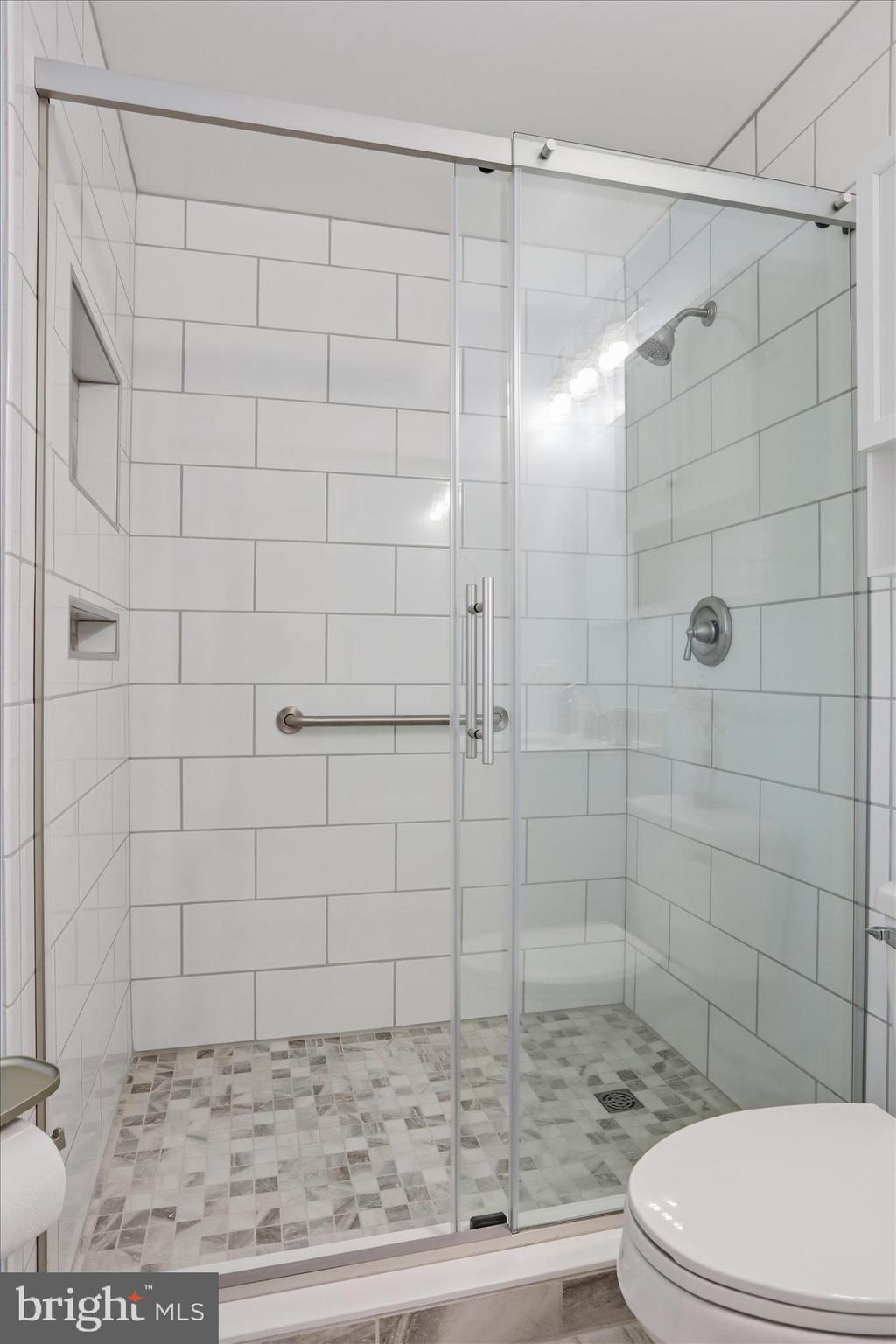 RED HAWK - Residential