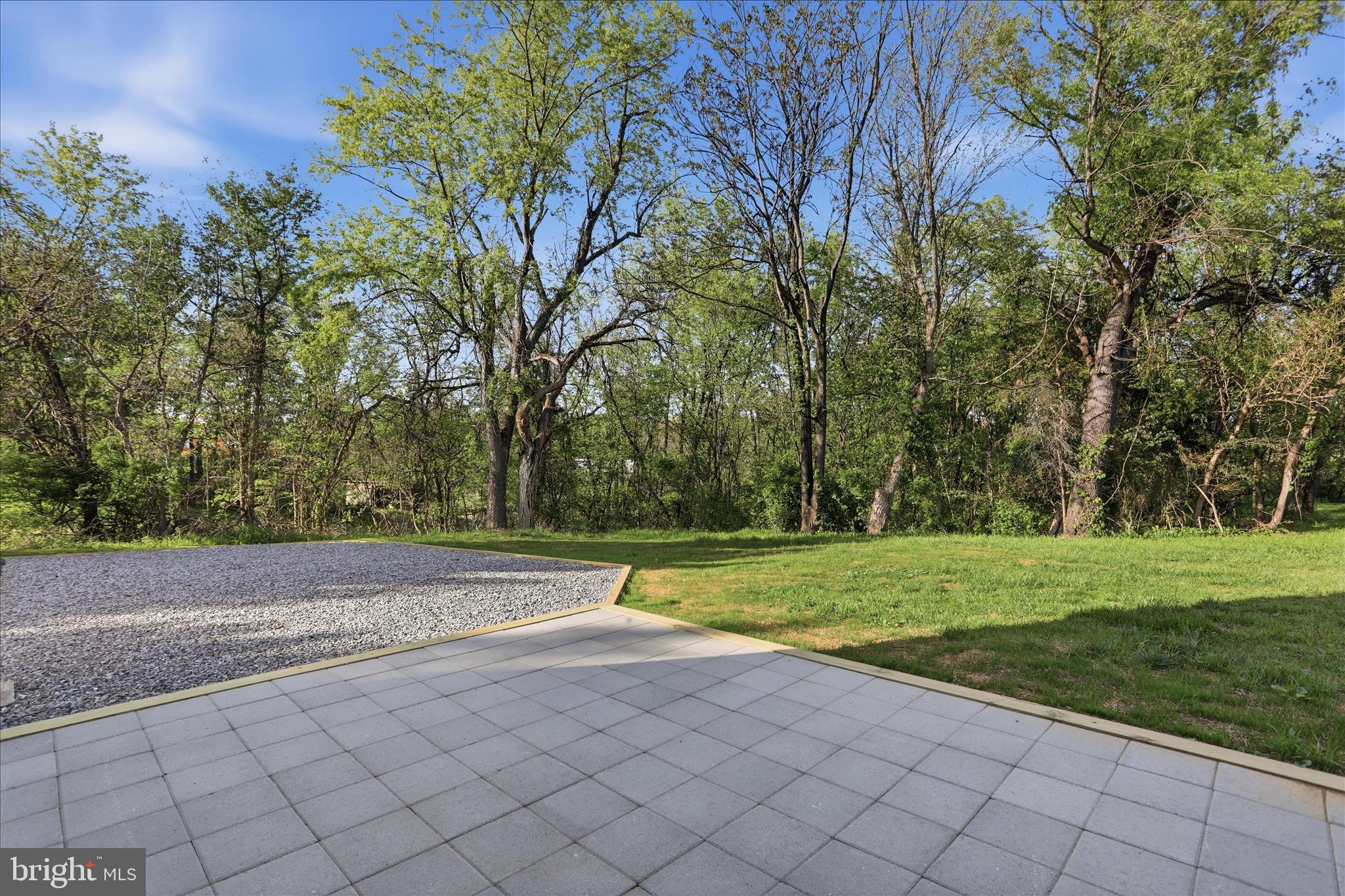 RED HAWK - Residential