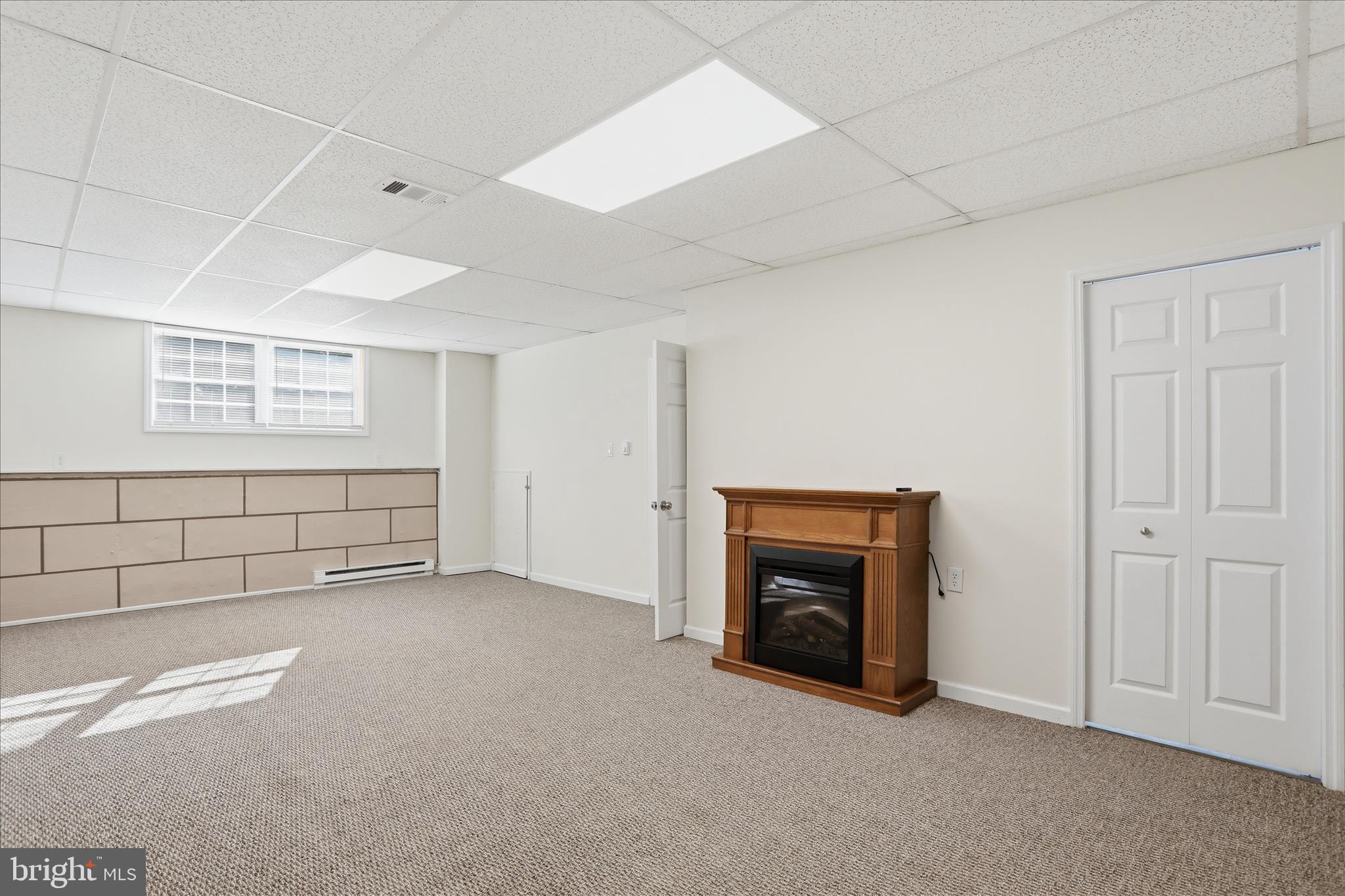 RED HAWK - Residential