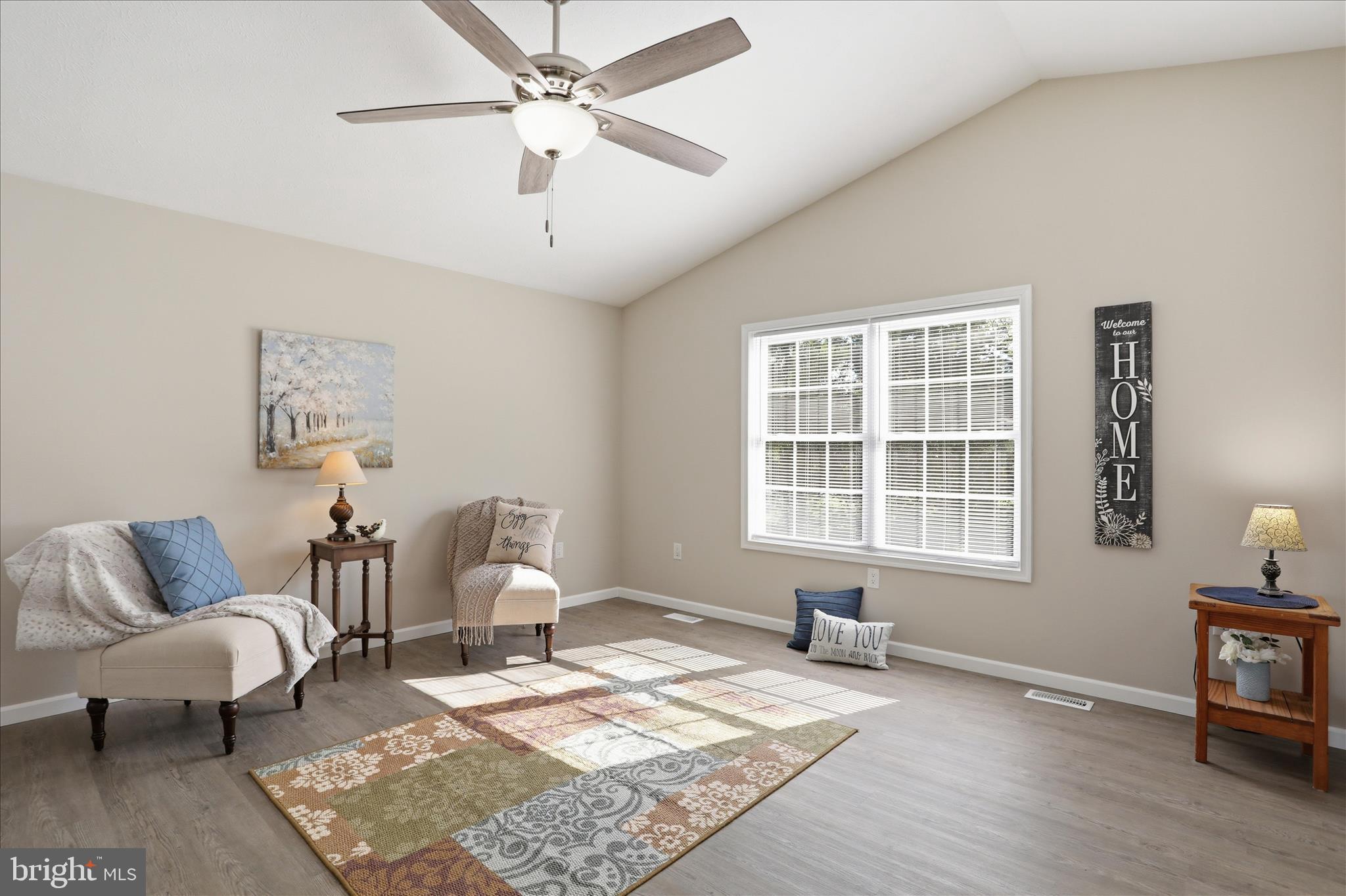 RED HAWK - Residential