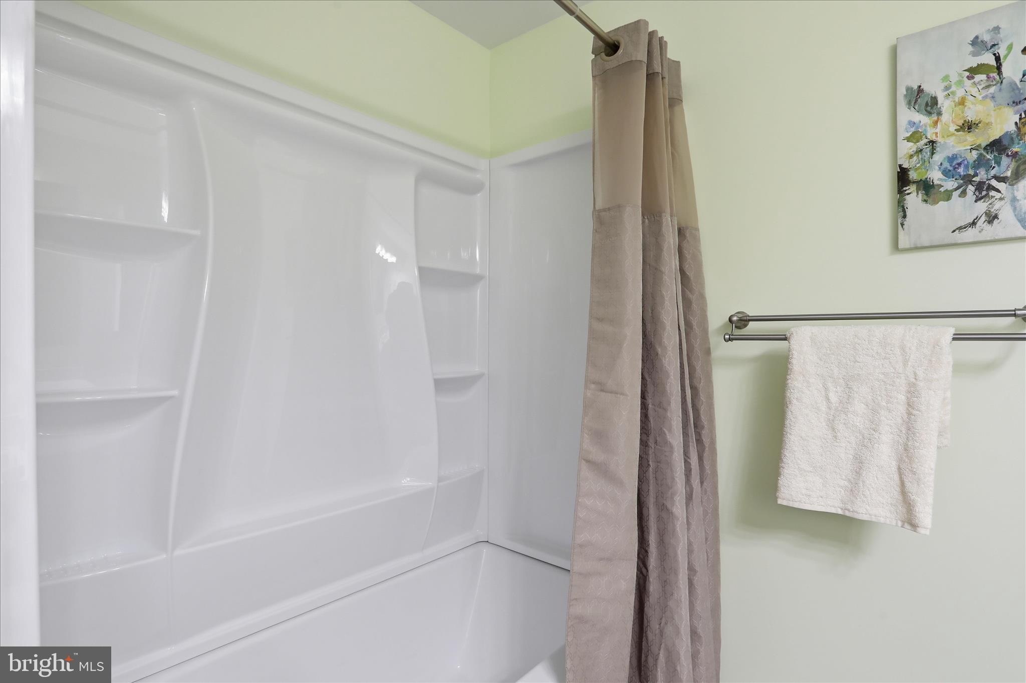 RED HAWK - Residential