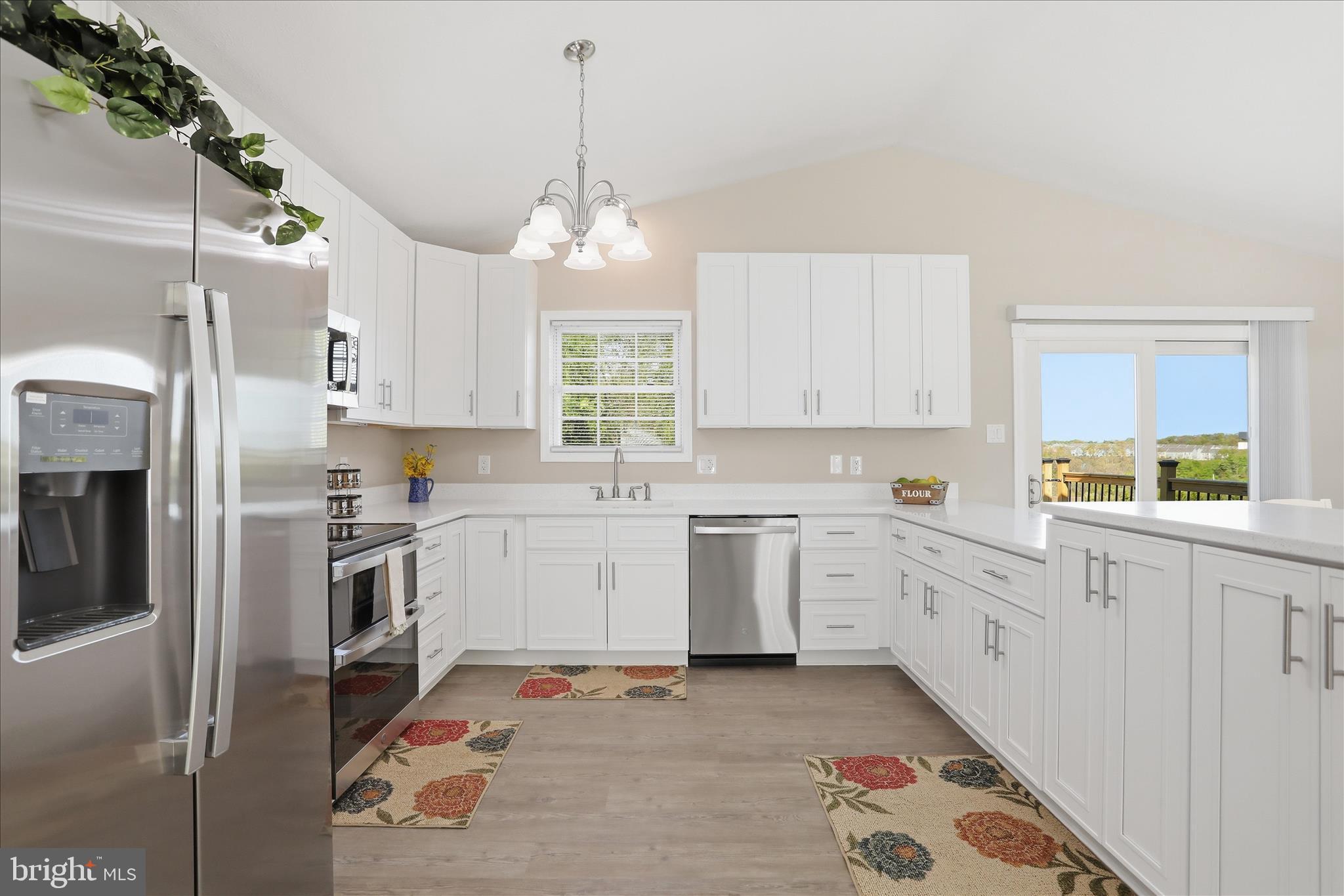 RED HAWK - Residential