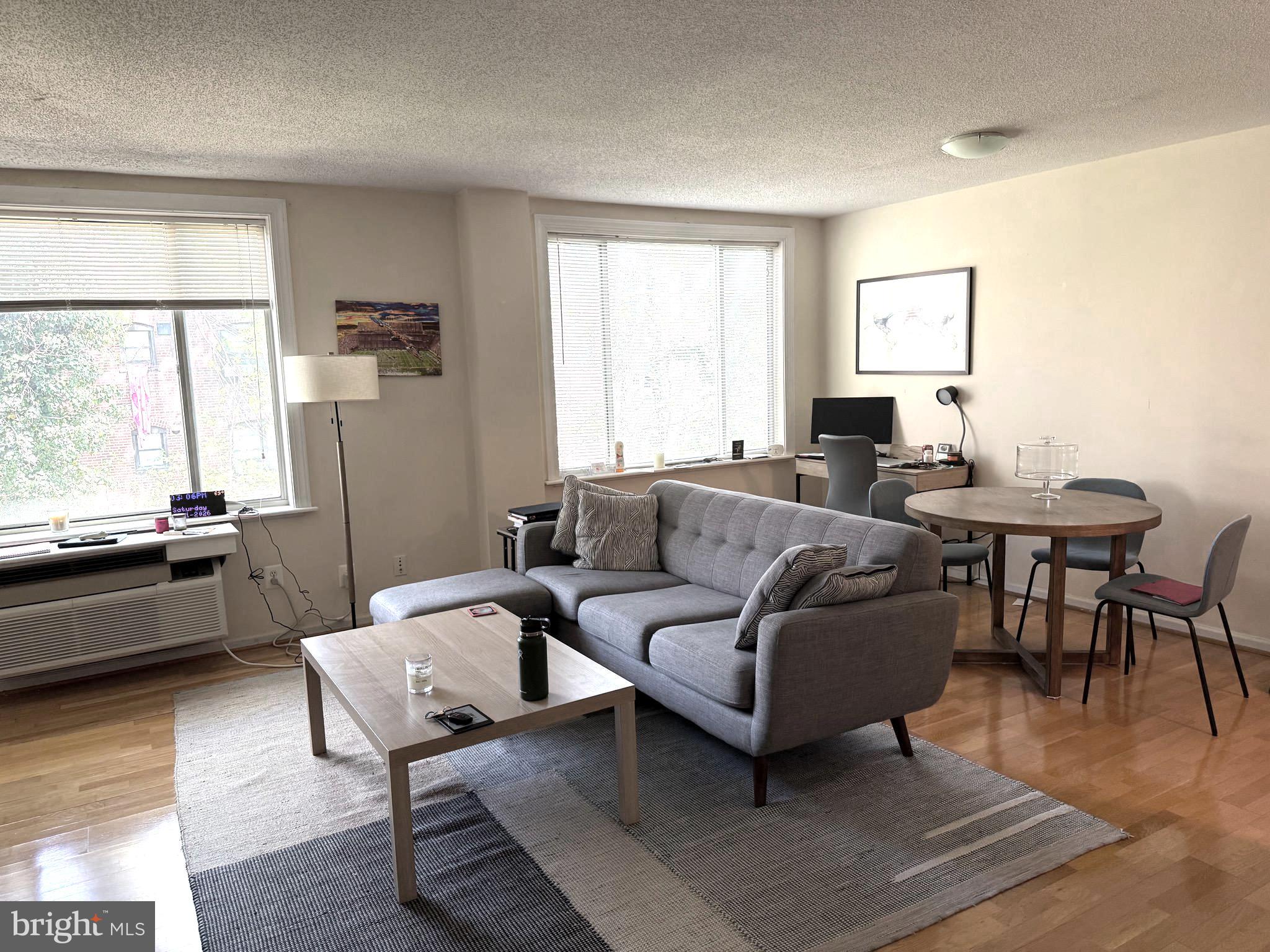 RADNOR - FORT MYER HEIGHTS - Residential