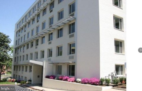 Condo For Sale - 1730 Arlington Boulevard #506<br/> ARLINGTON, VA 22209