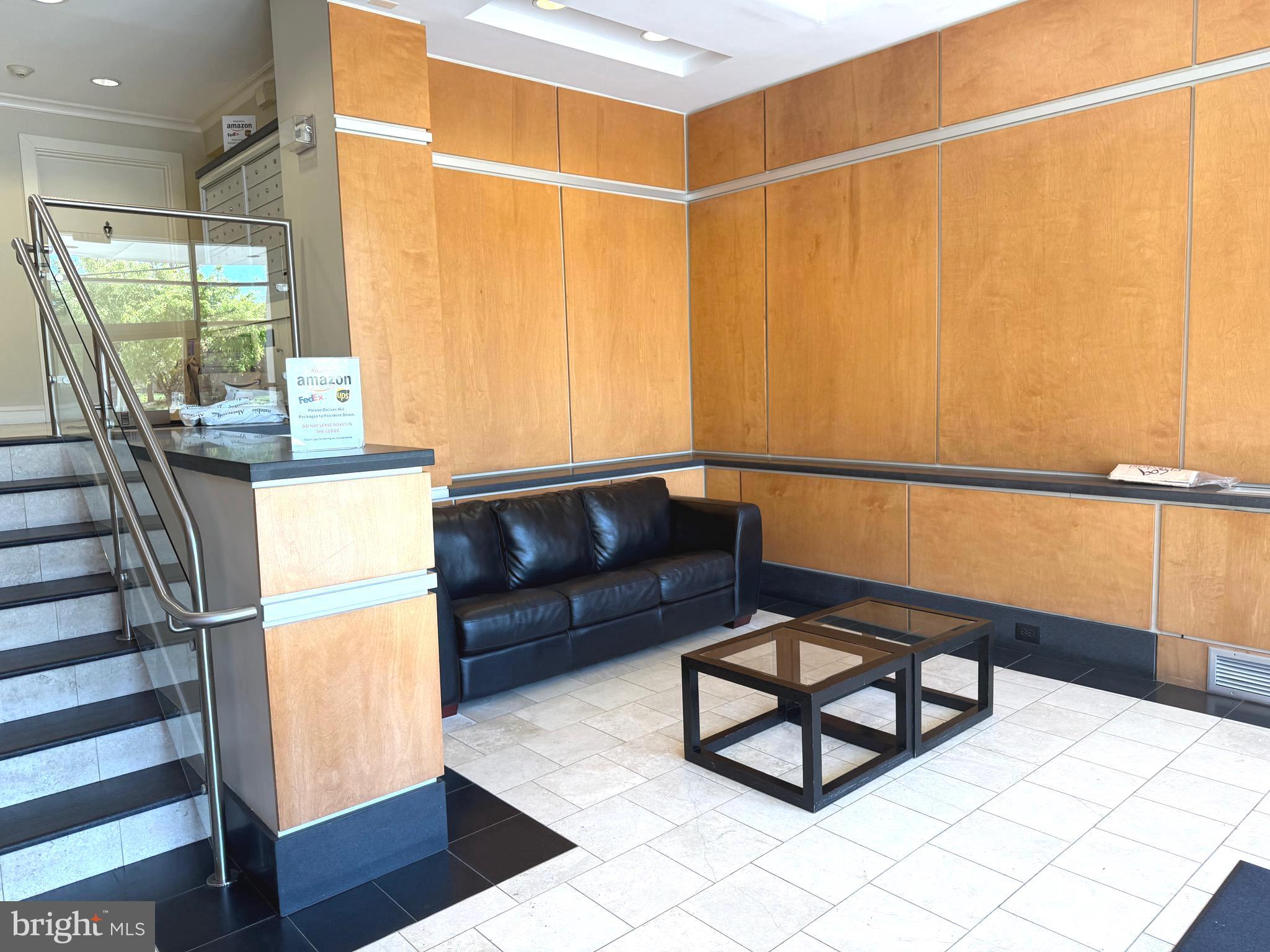 RADNOR - FORT MYER HEIGHTS - Residential