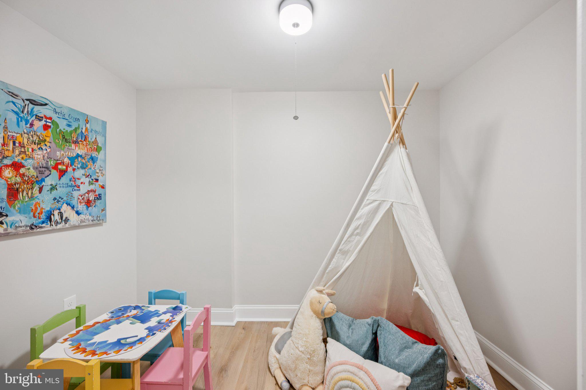 SUMNER - Residential