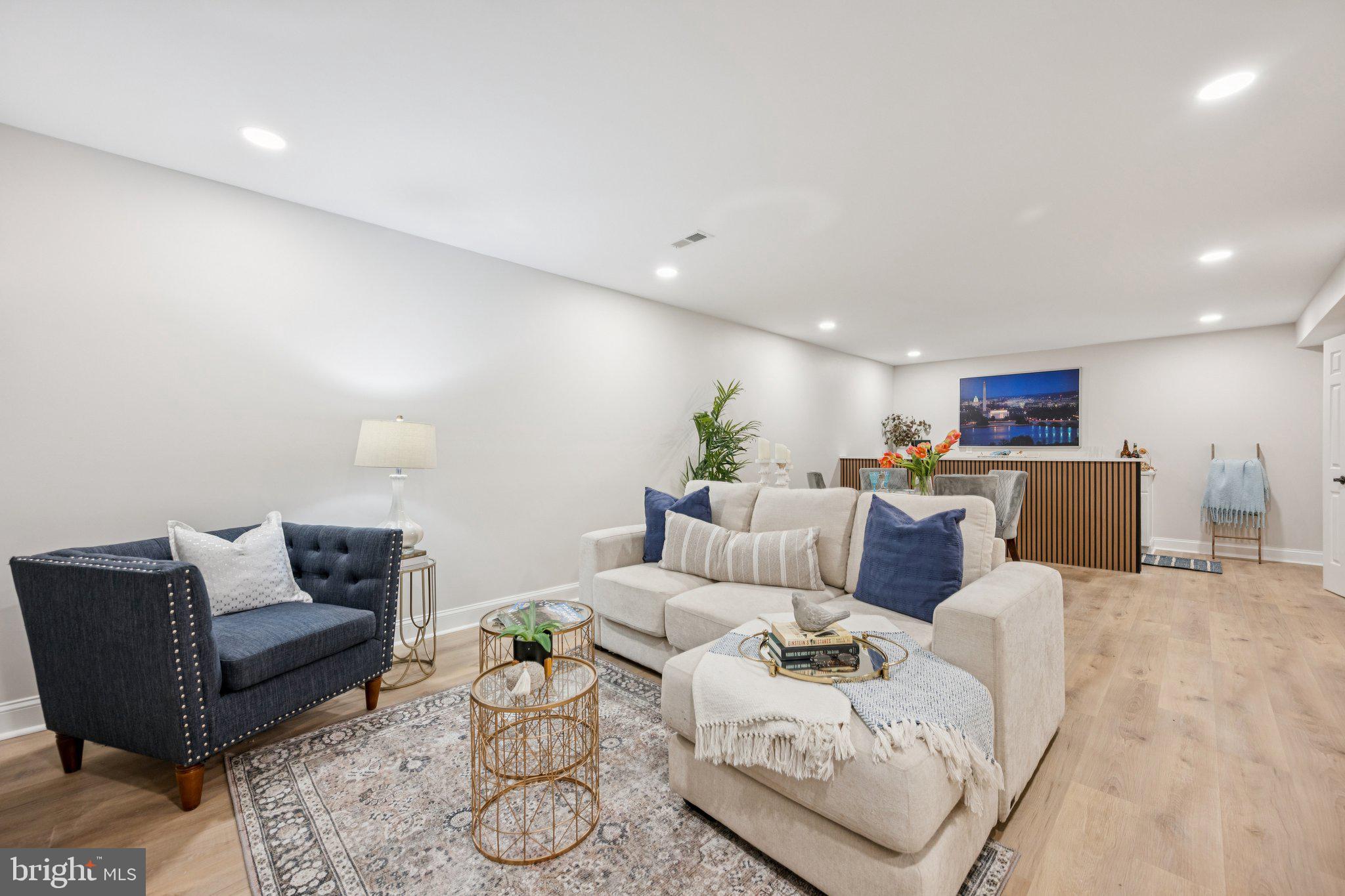 SUMNER - Residential