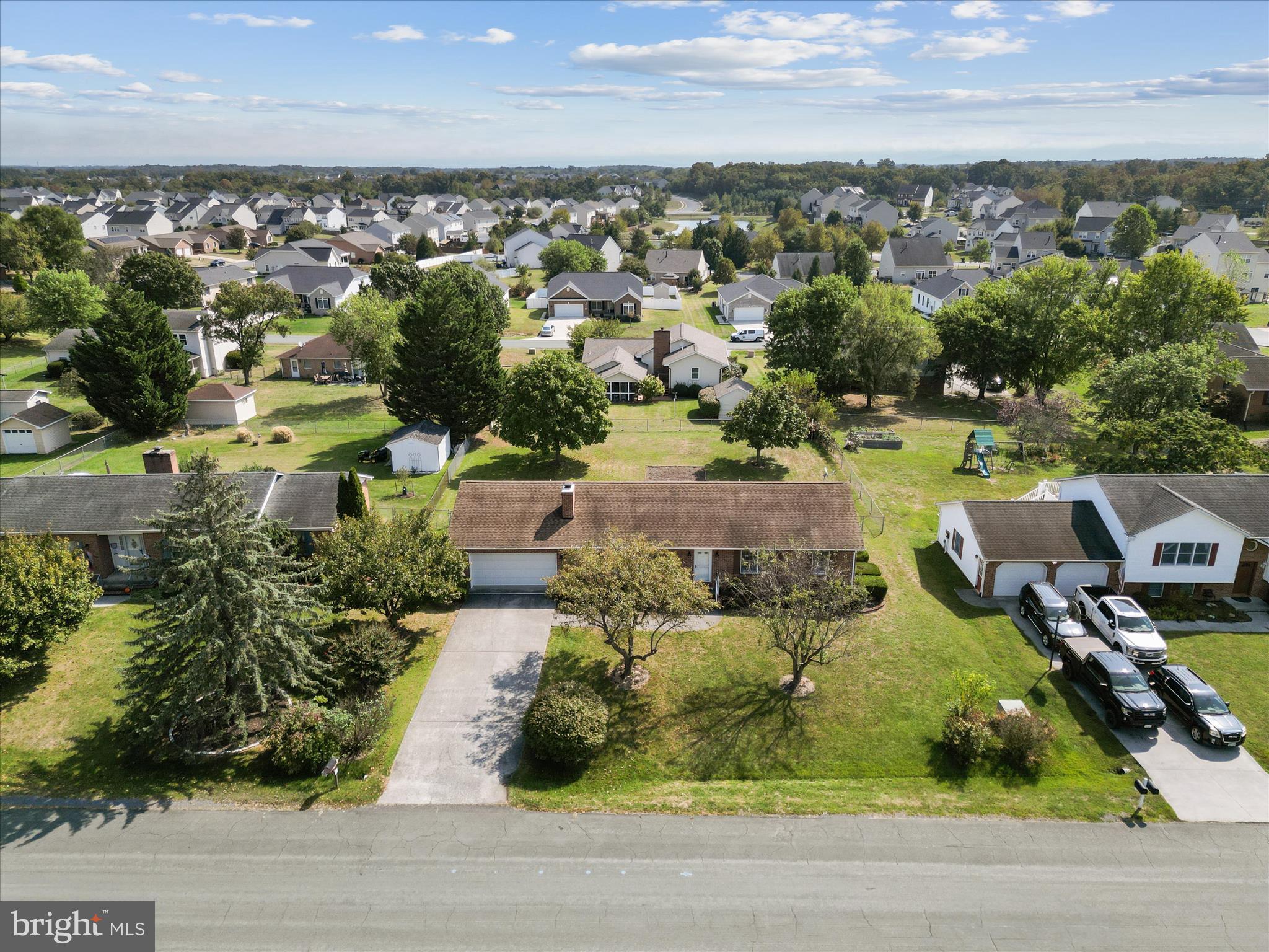 WAKELAND MANOR - Residential