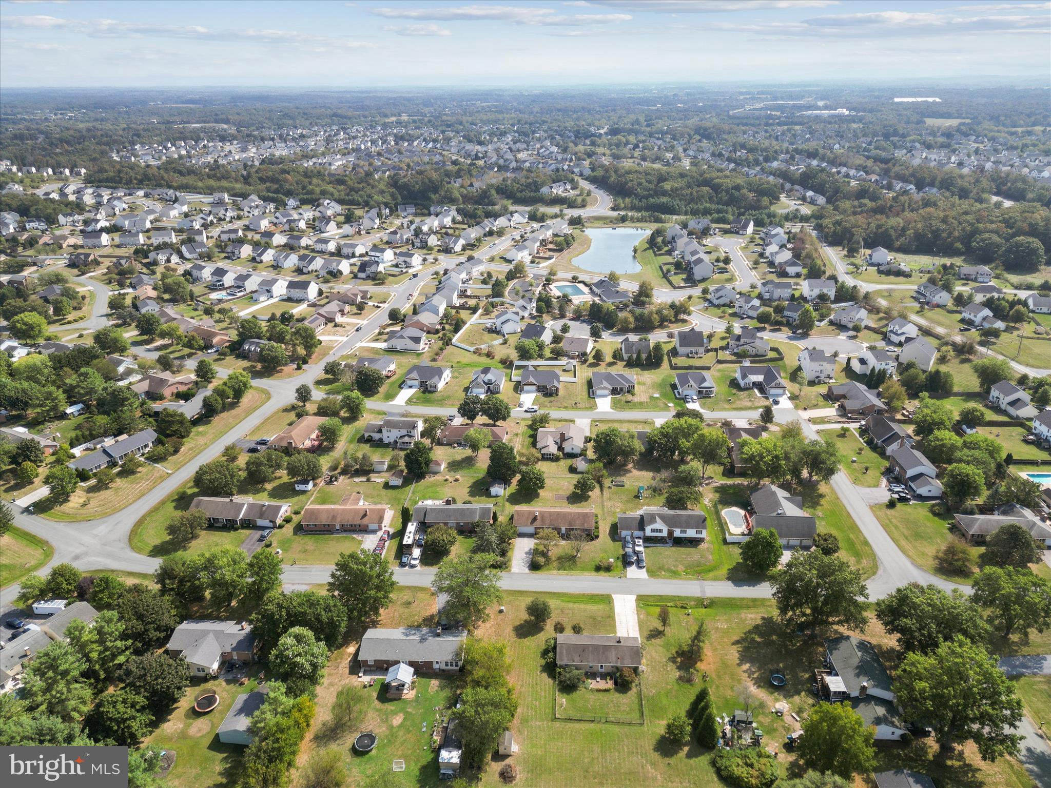 WAKELAND MANOR - Residential