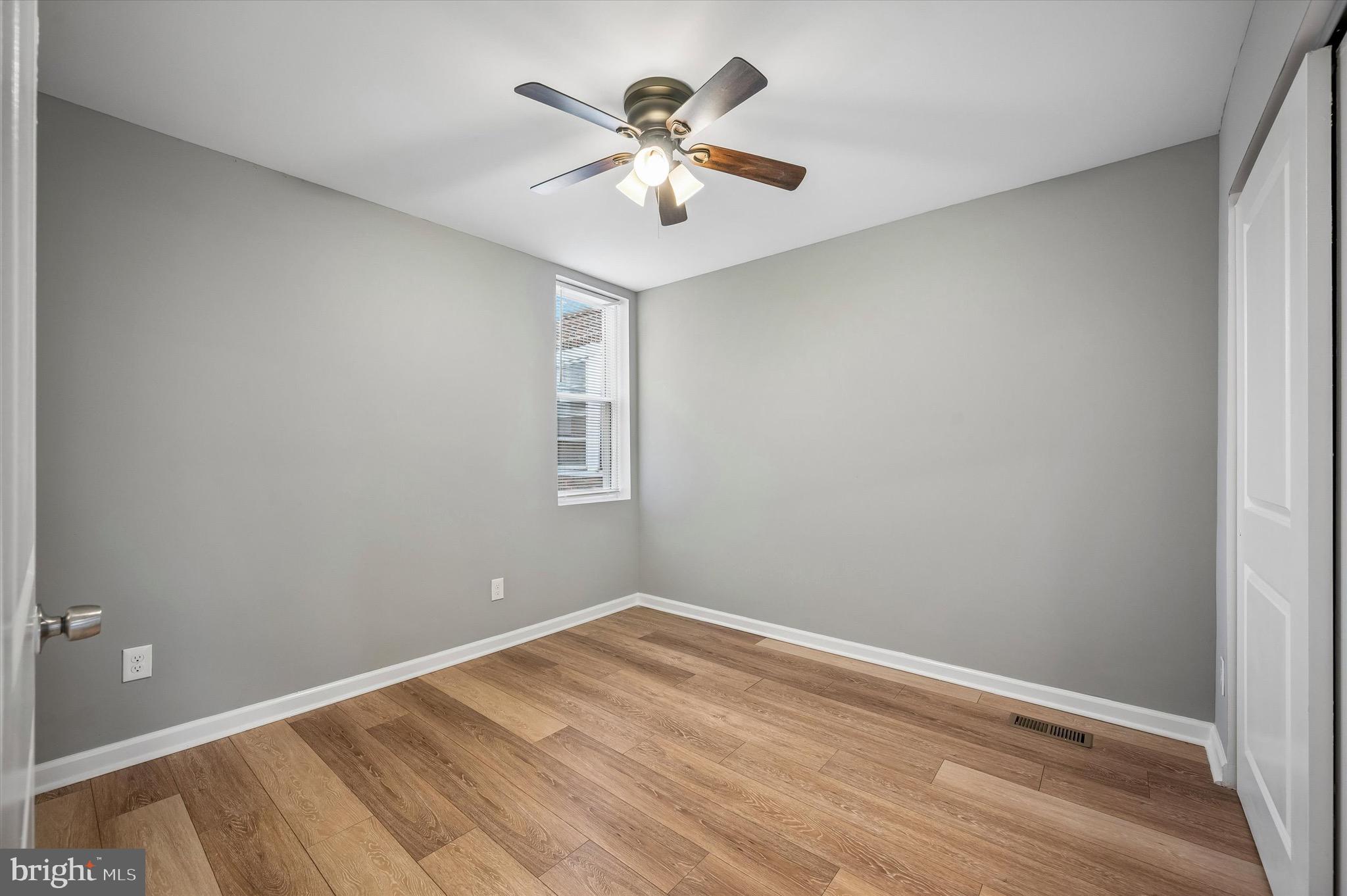 WEST OAK LANE - Residential