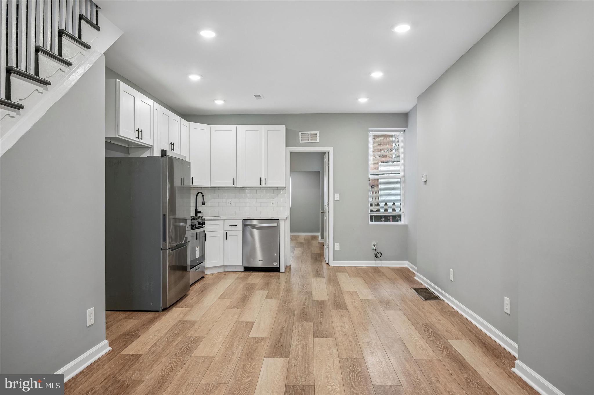 WEST OAK LANE - Residential