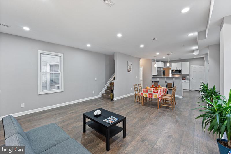 ARLINGTON - Residential