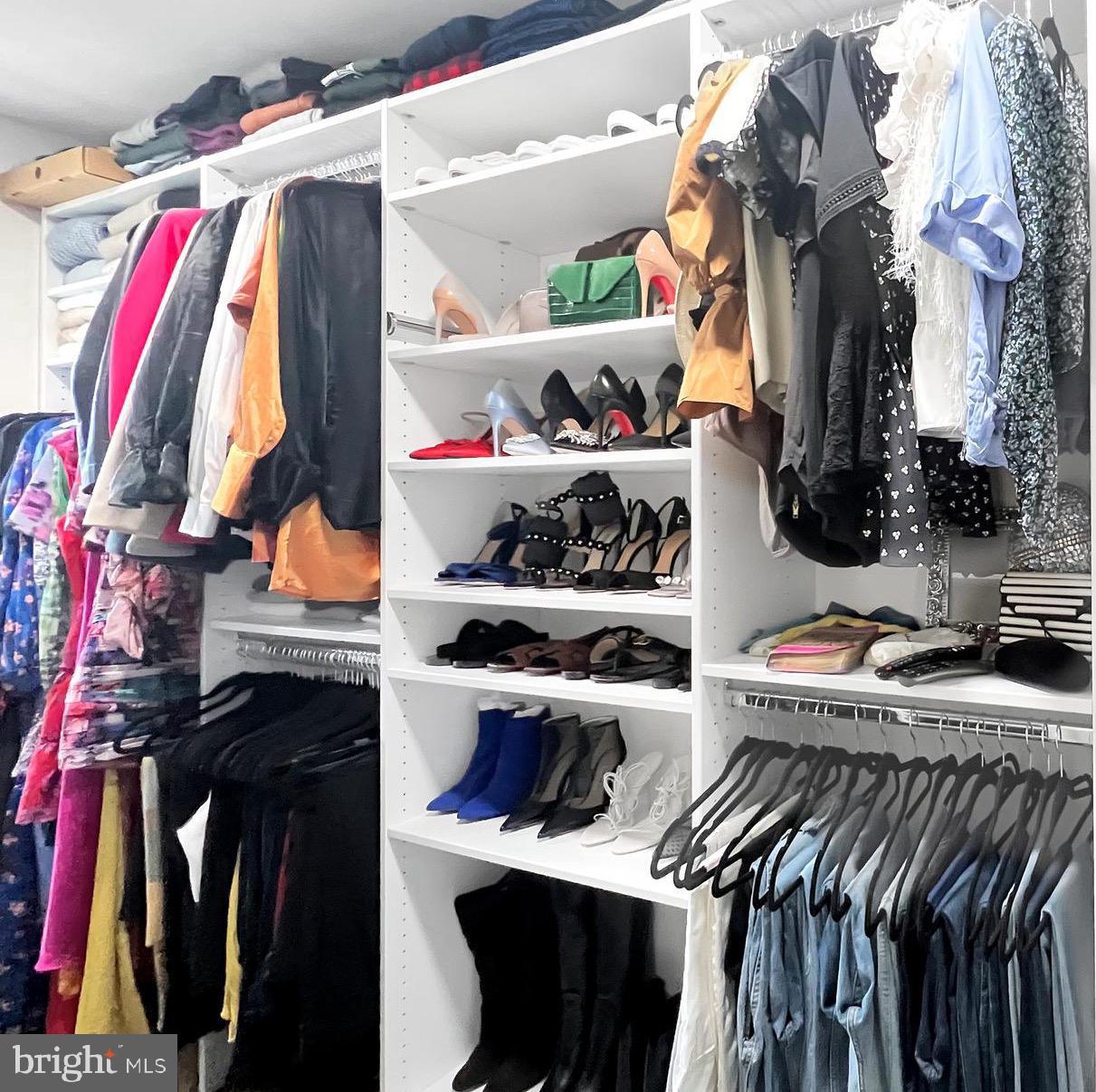 RIVERWALK AT CROFTON - Residential Lease