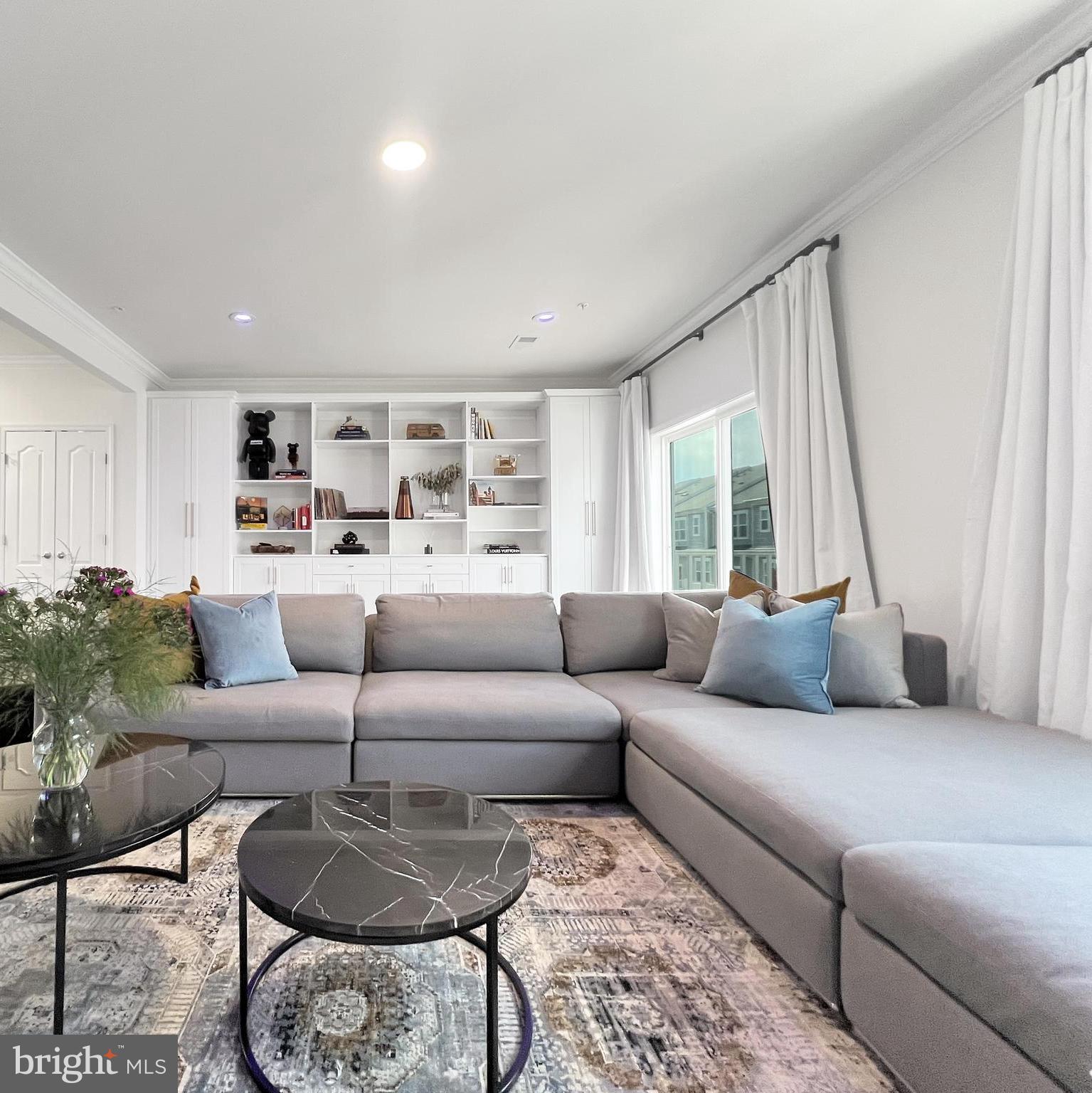 RIVERWALK AT CROFTON - Residential Lease