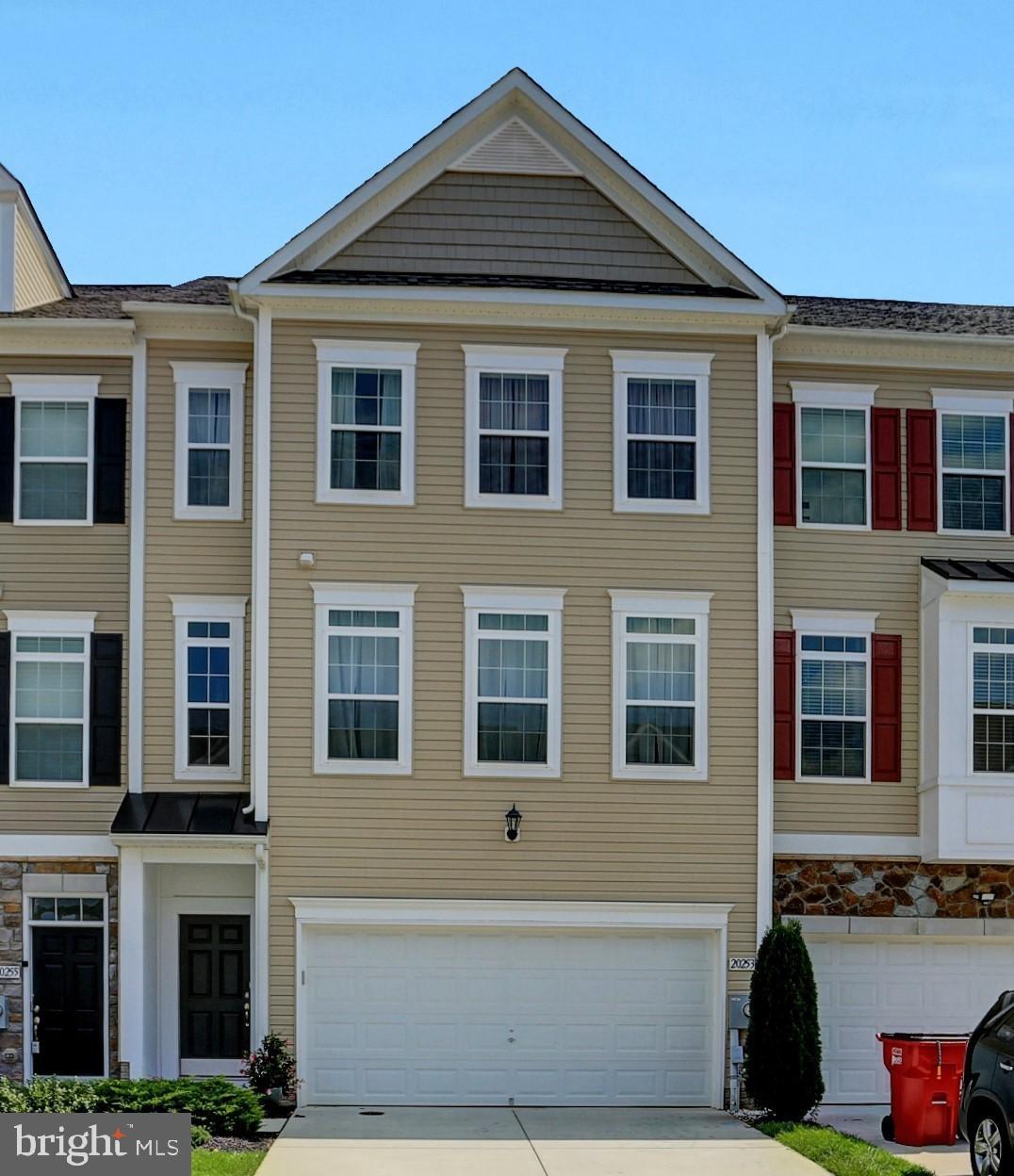 ROSEWOOD VILLAGE - Residential