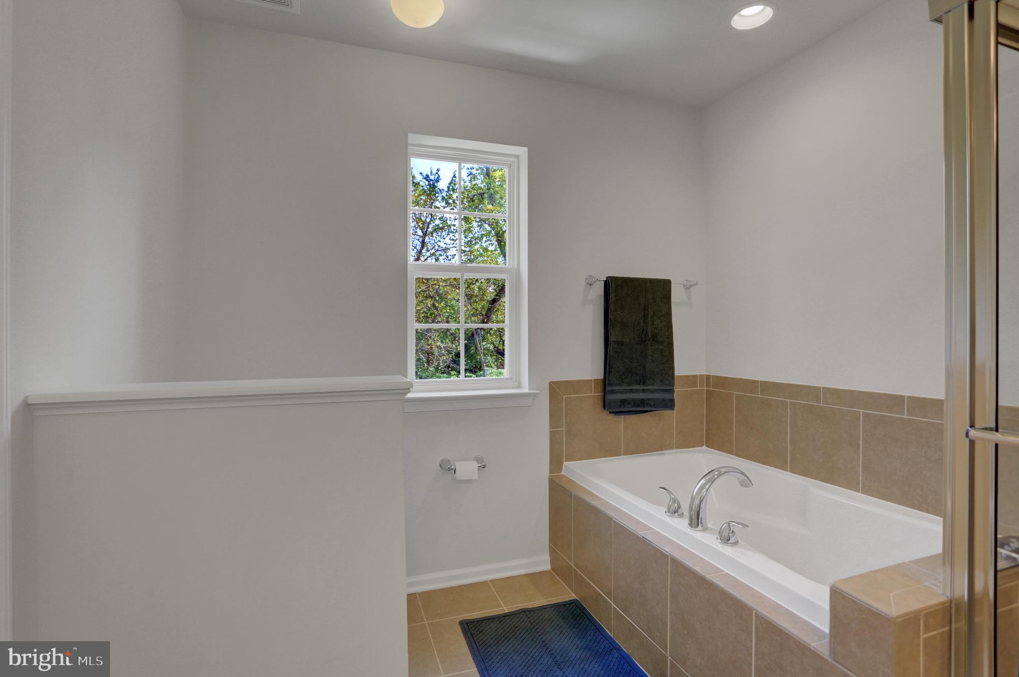 ROSEWOOD VILLAGE - Residential