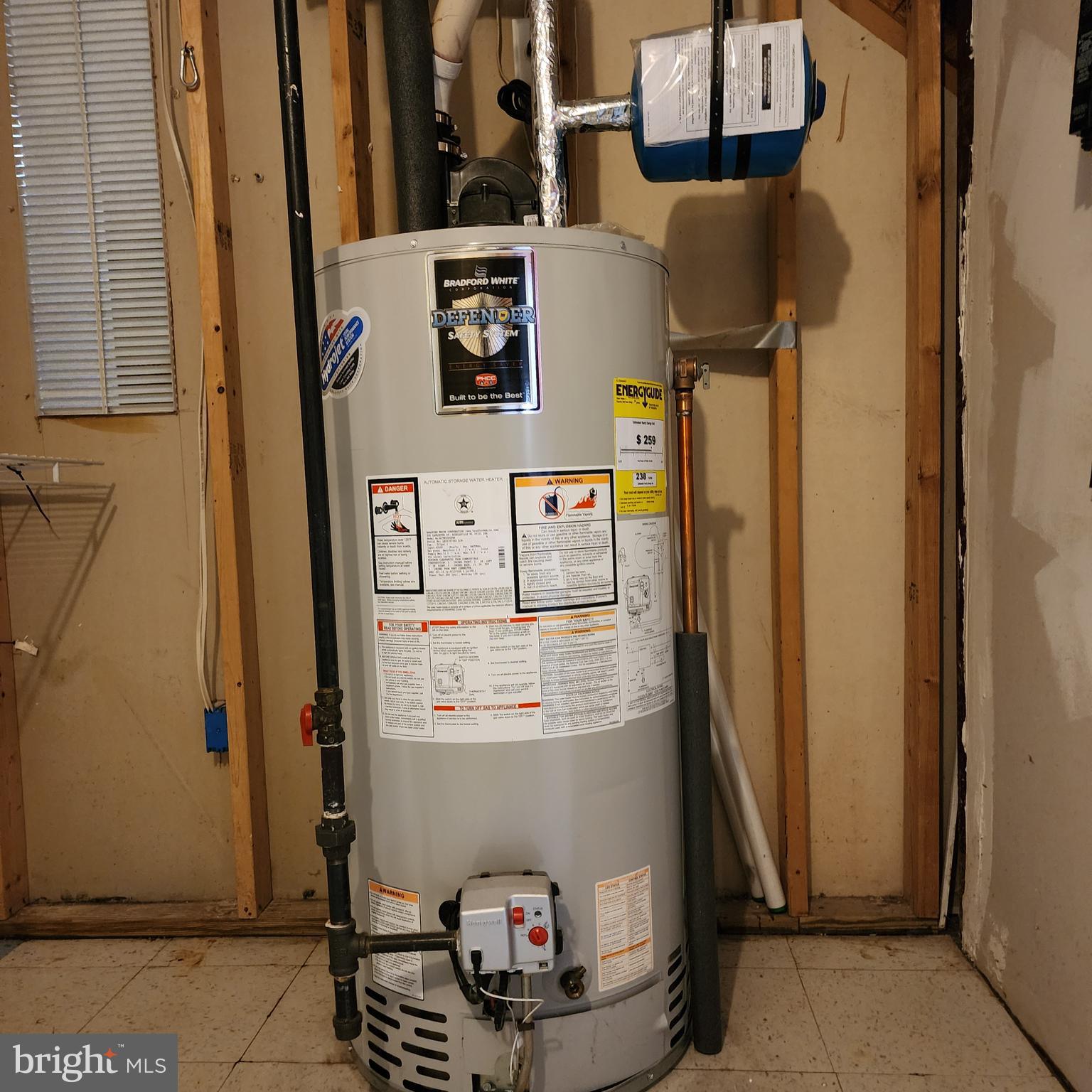 MALLARD POINTE - Residential