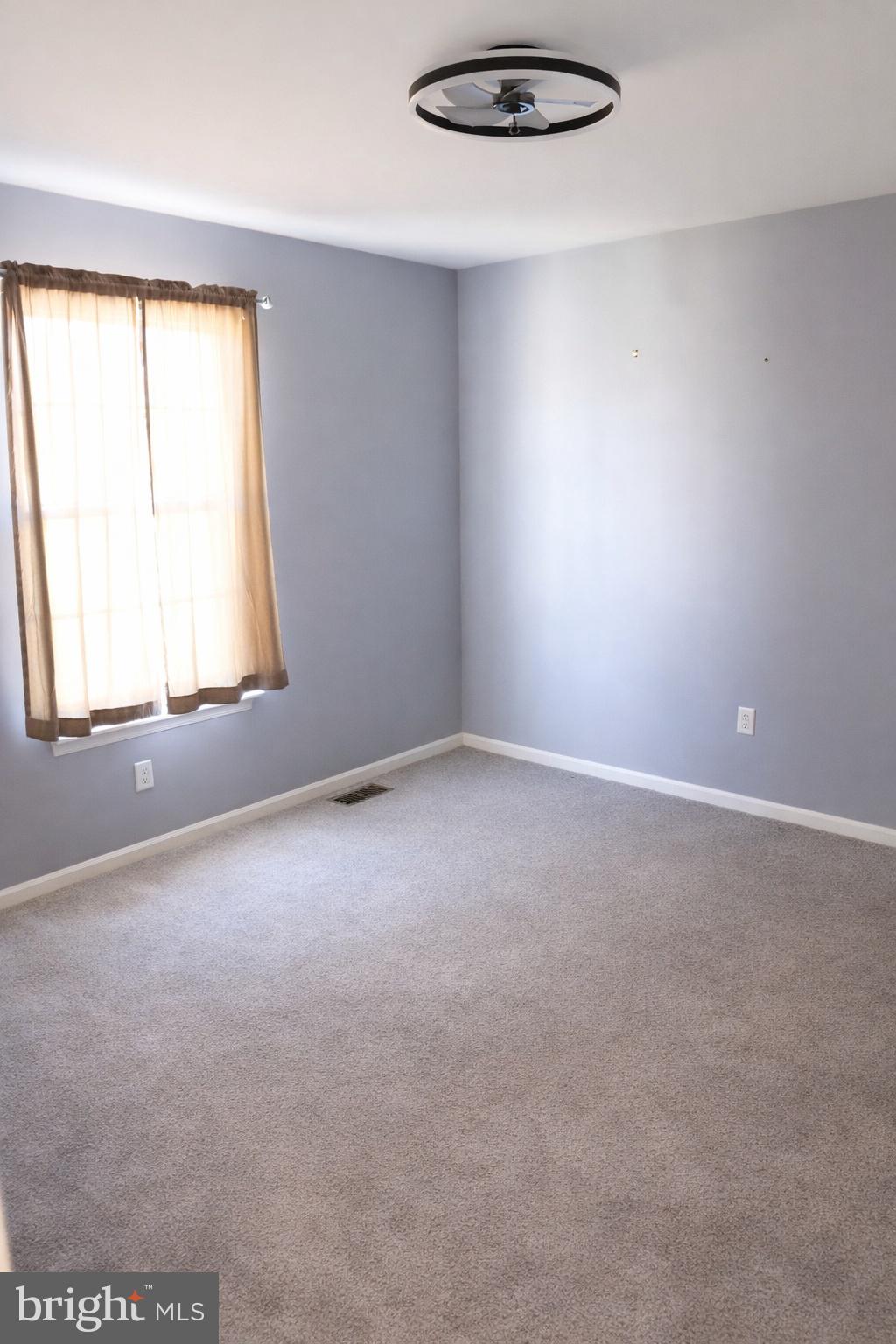 MALLARD POINTE - Residential