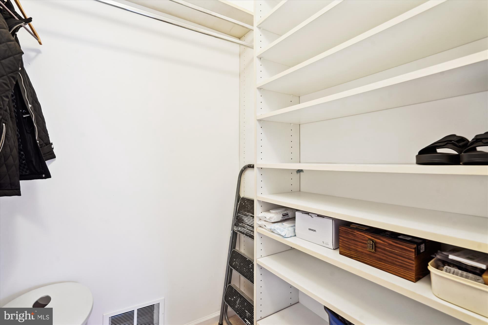 CHANCERY OF KINGSTOWNE - Residential