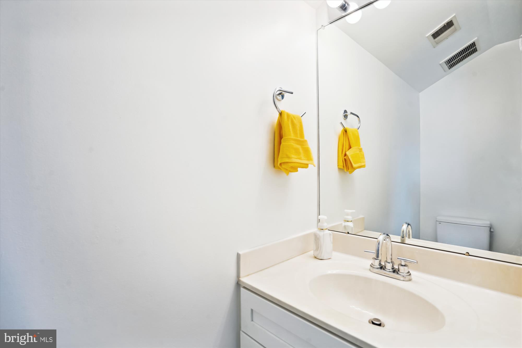 CHANCERY OF KINGSTOWNE - Residential