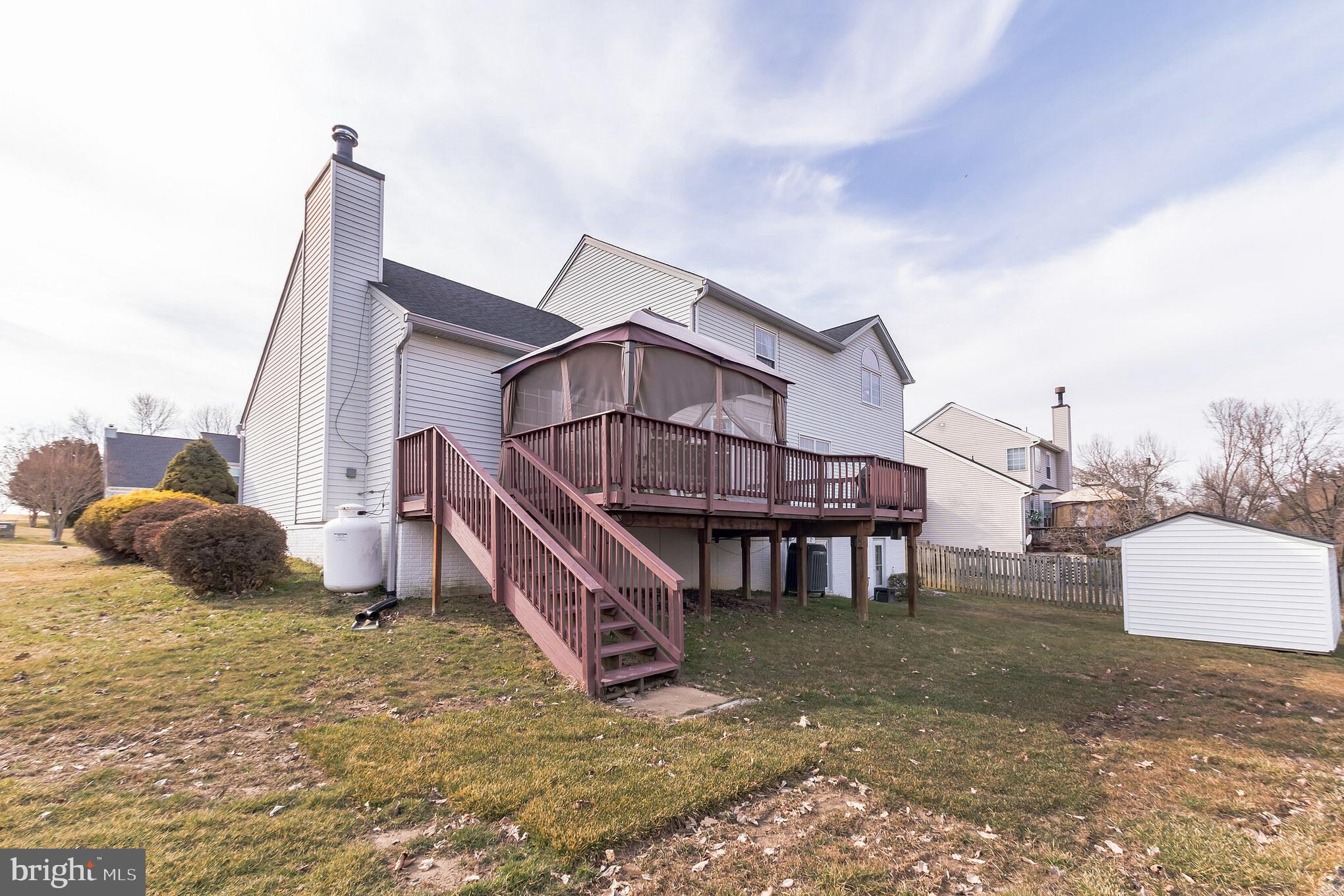 STONE RIVER - Residential