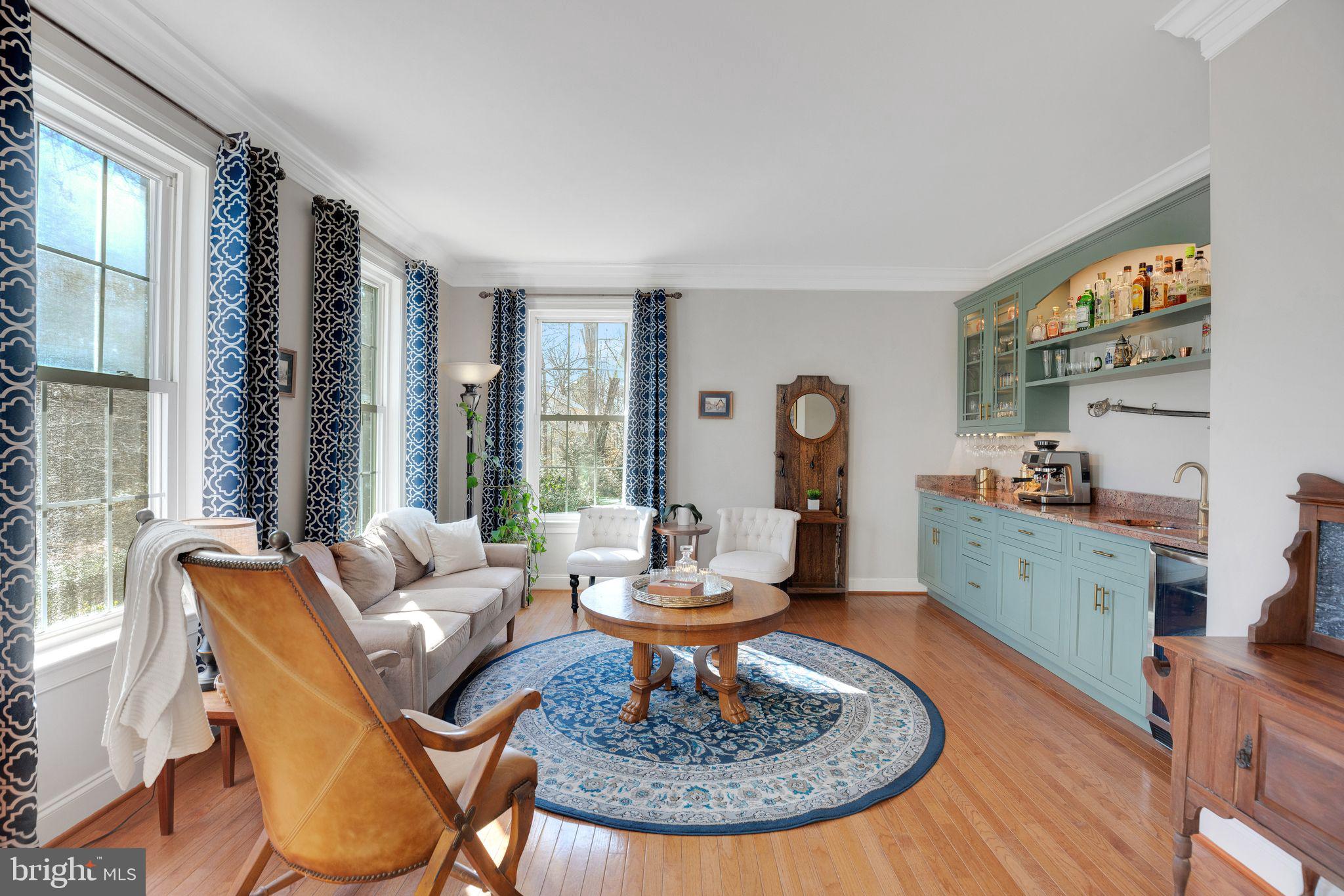 22855 WHITE SWAN WAY