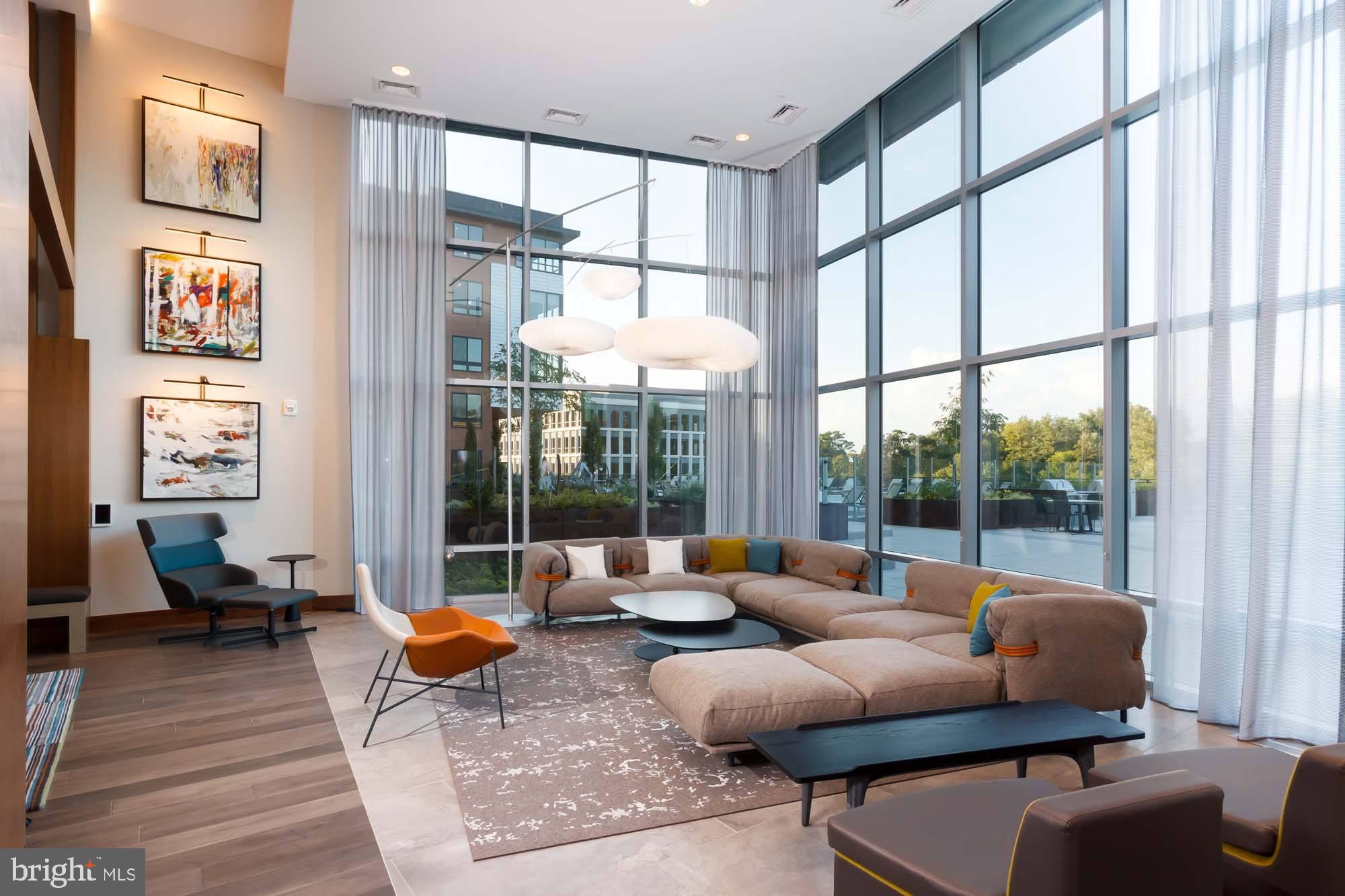 NATIONAL HARBOR - Residential Lease