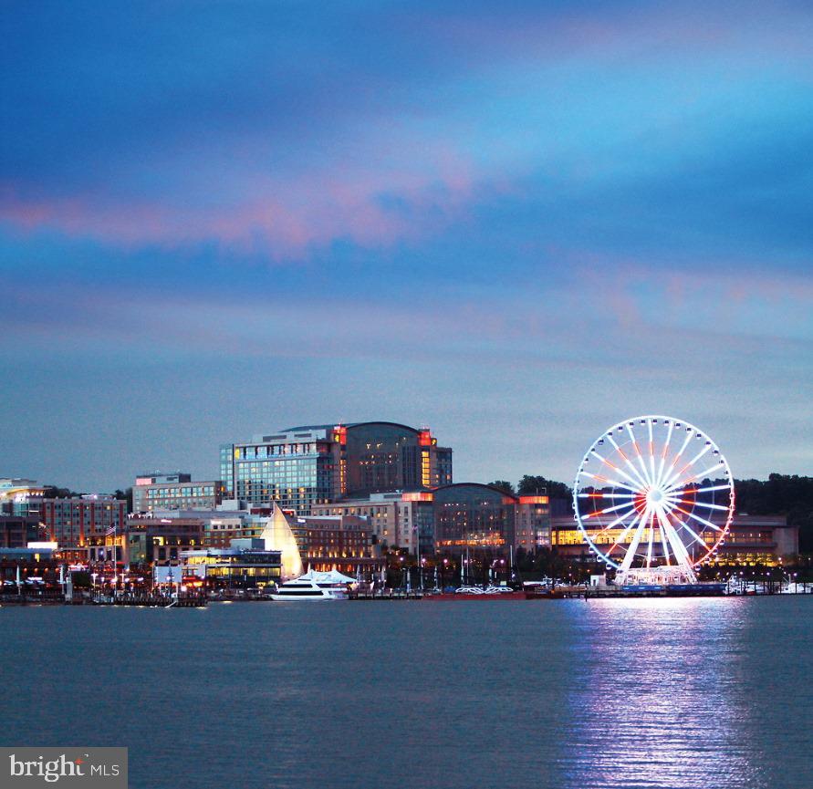 NATIONAL HARBOR - Residential Lease