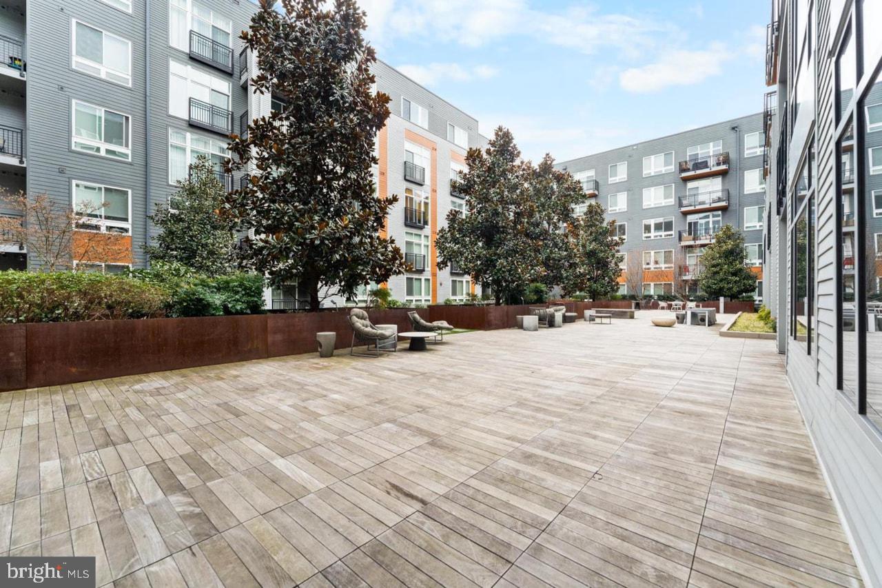 NATIONAL HARBOR - Residential Lease