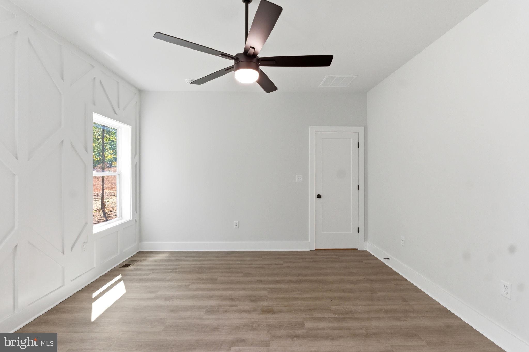 WINDFALL ACRES - Residential